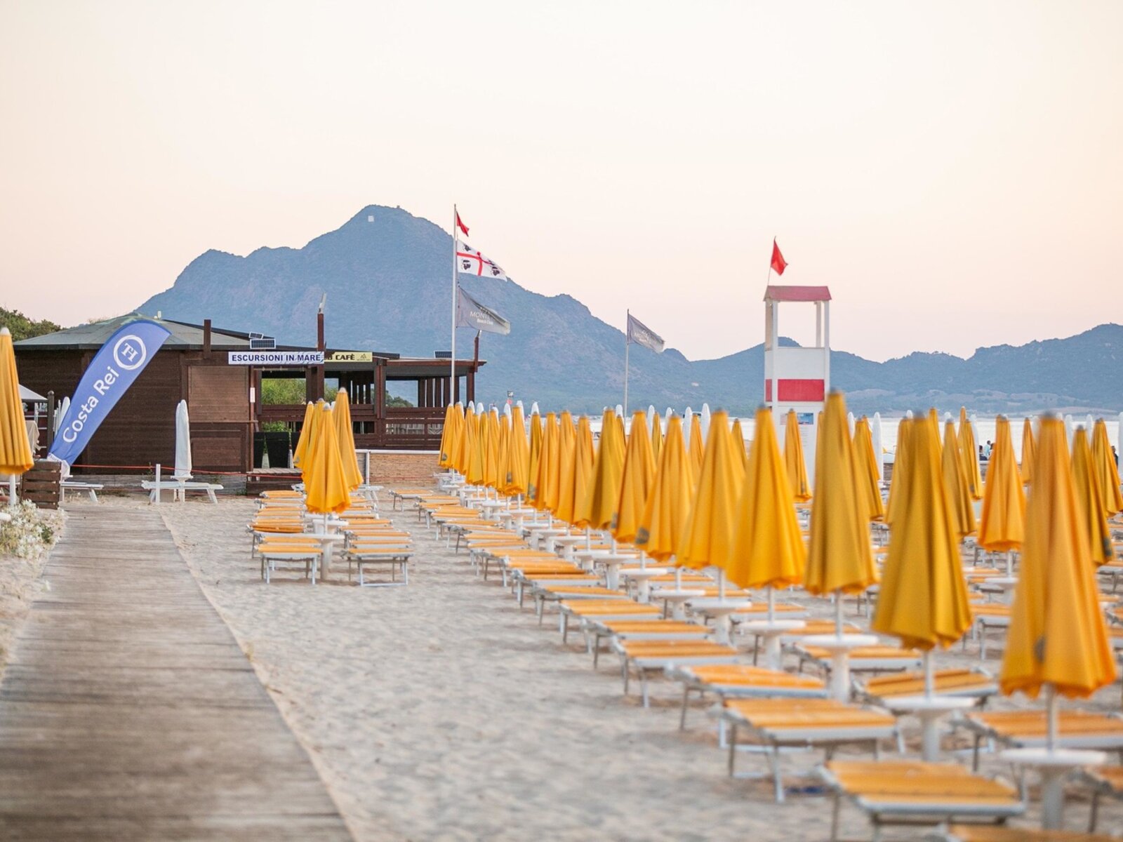 Strand