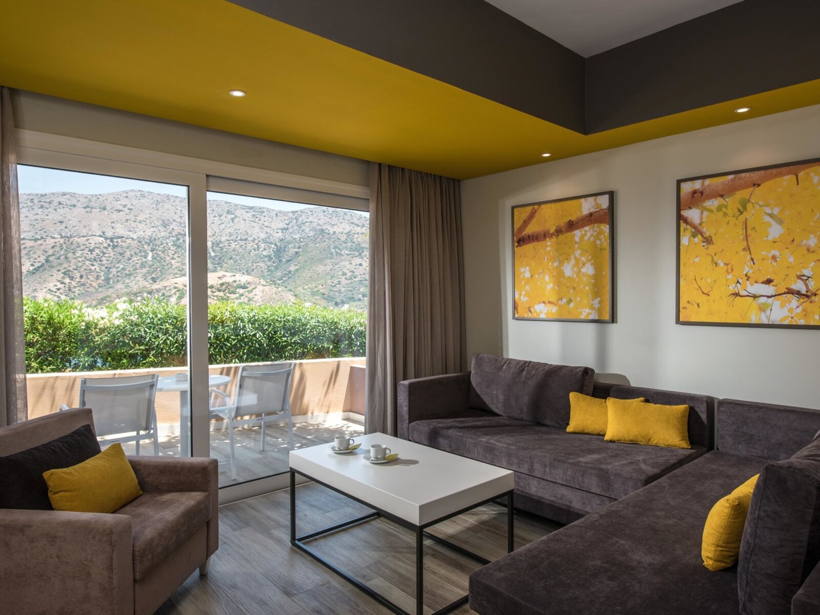 Wohnbeispiel Family Room sliding door
