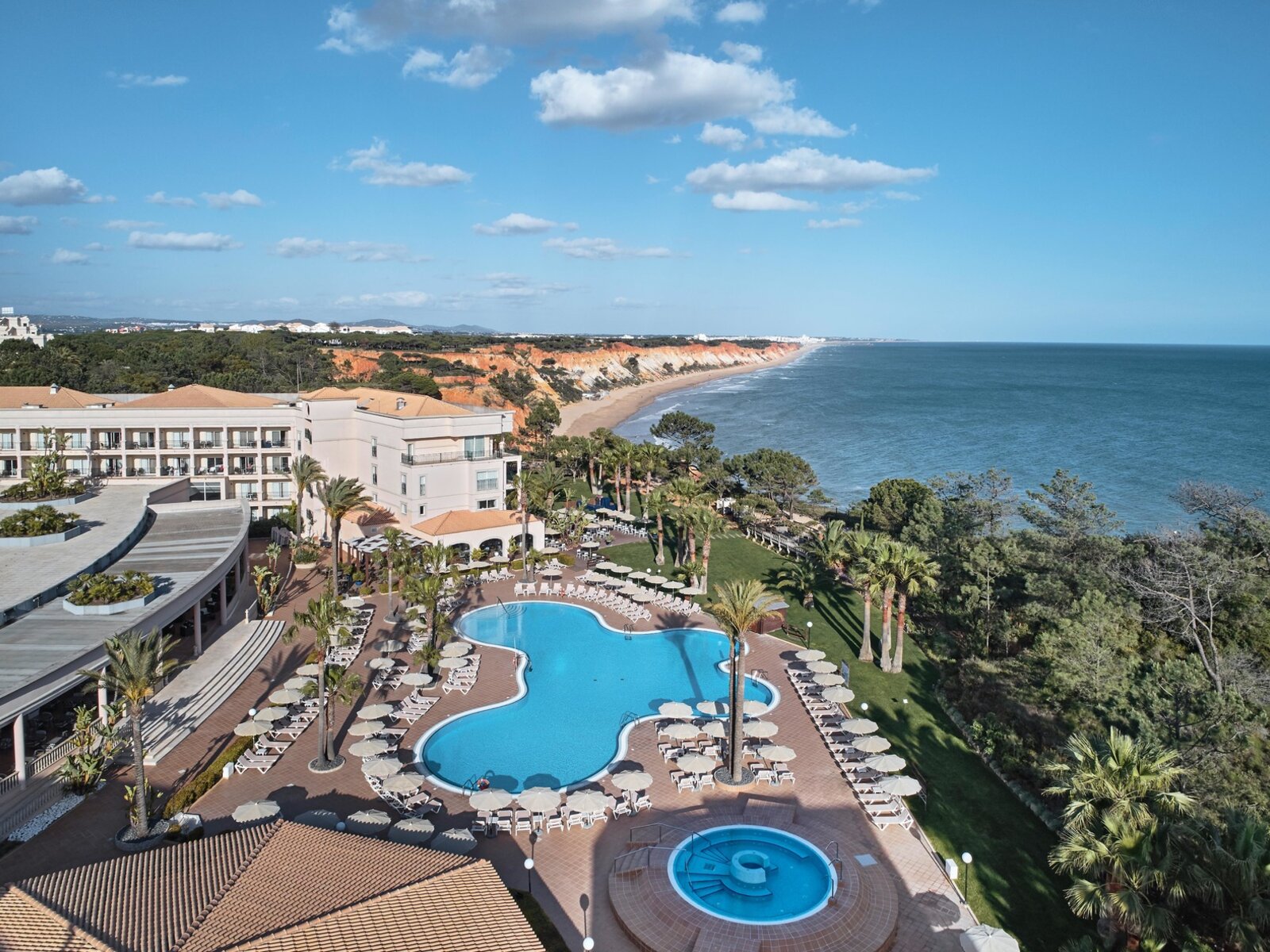 Hotel TUI BLUE Falesia in Praia da Falesia günstig buchen bei TUI.com