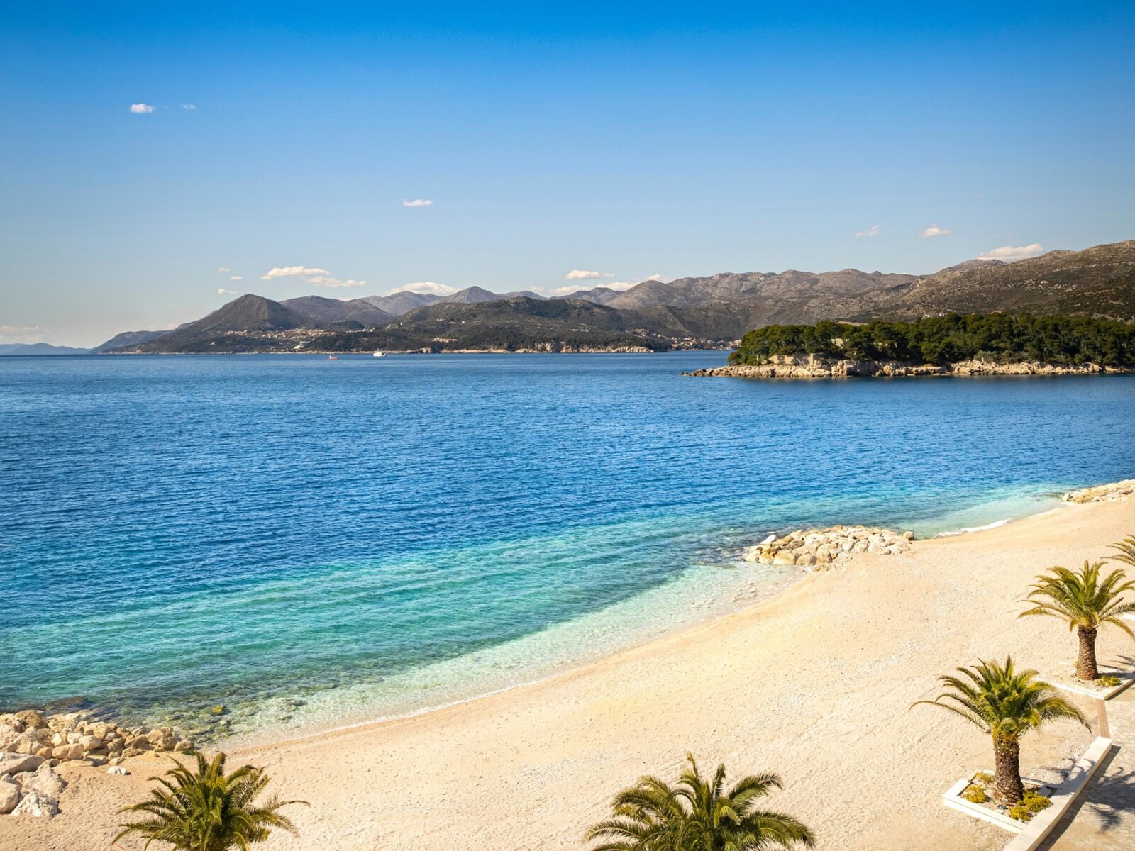 Val President Relax Beach