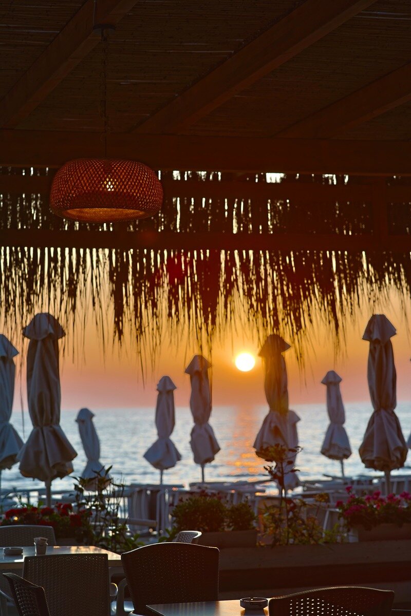 Delight Hotel Beach &Bar