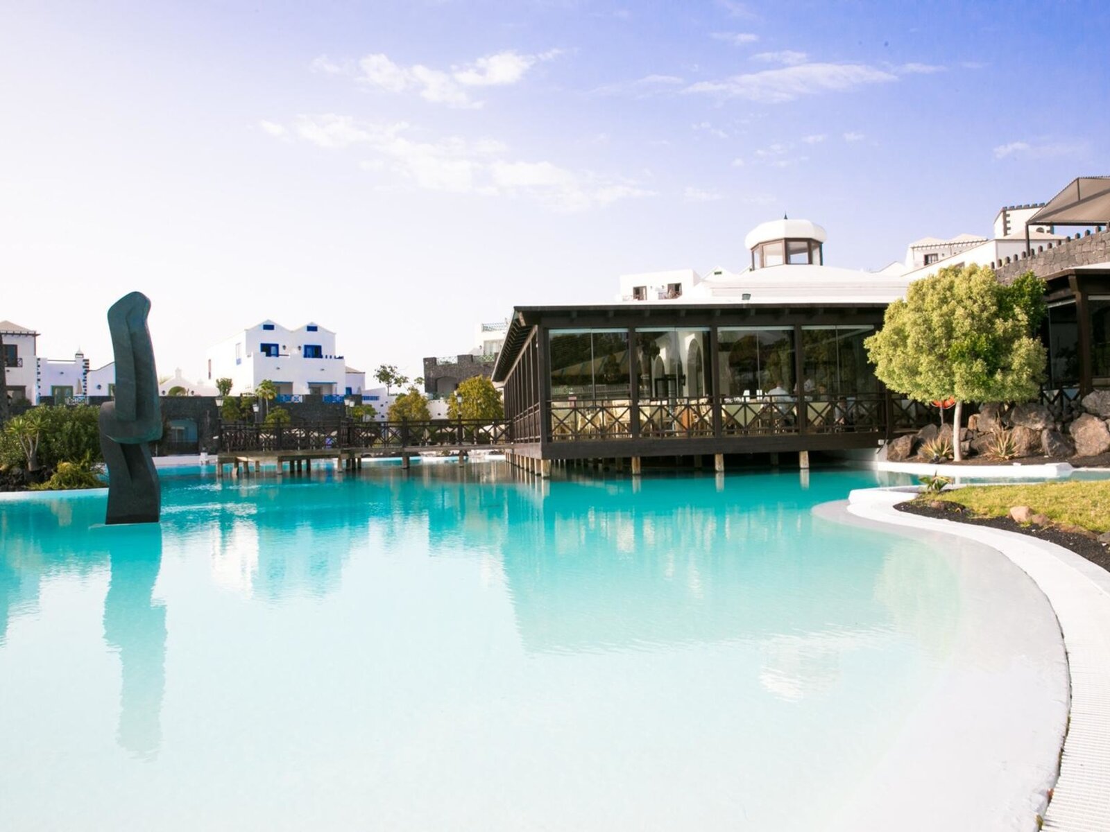 PISCINA LAGO