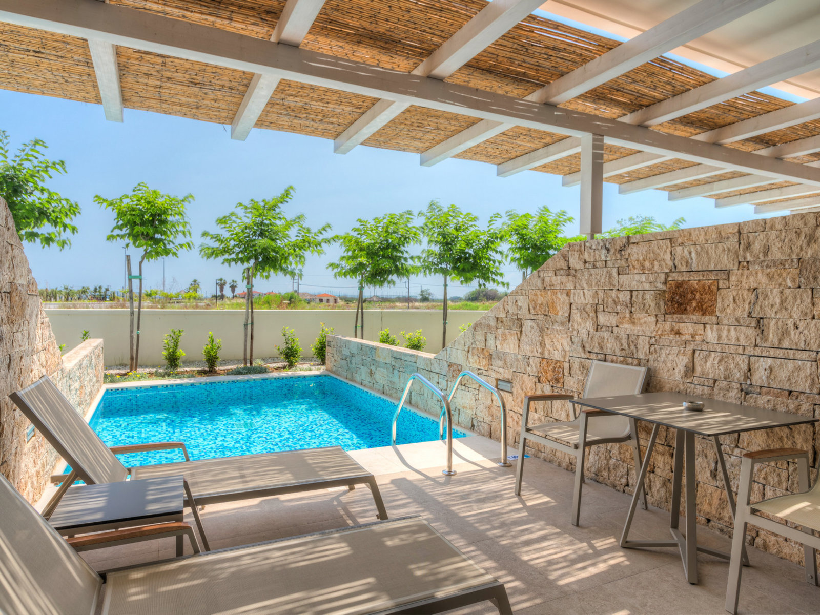 Wohnbeispiel Juniorsuite private Pool