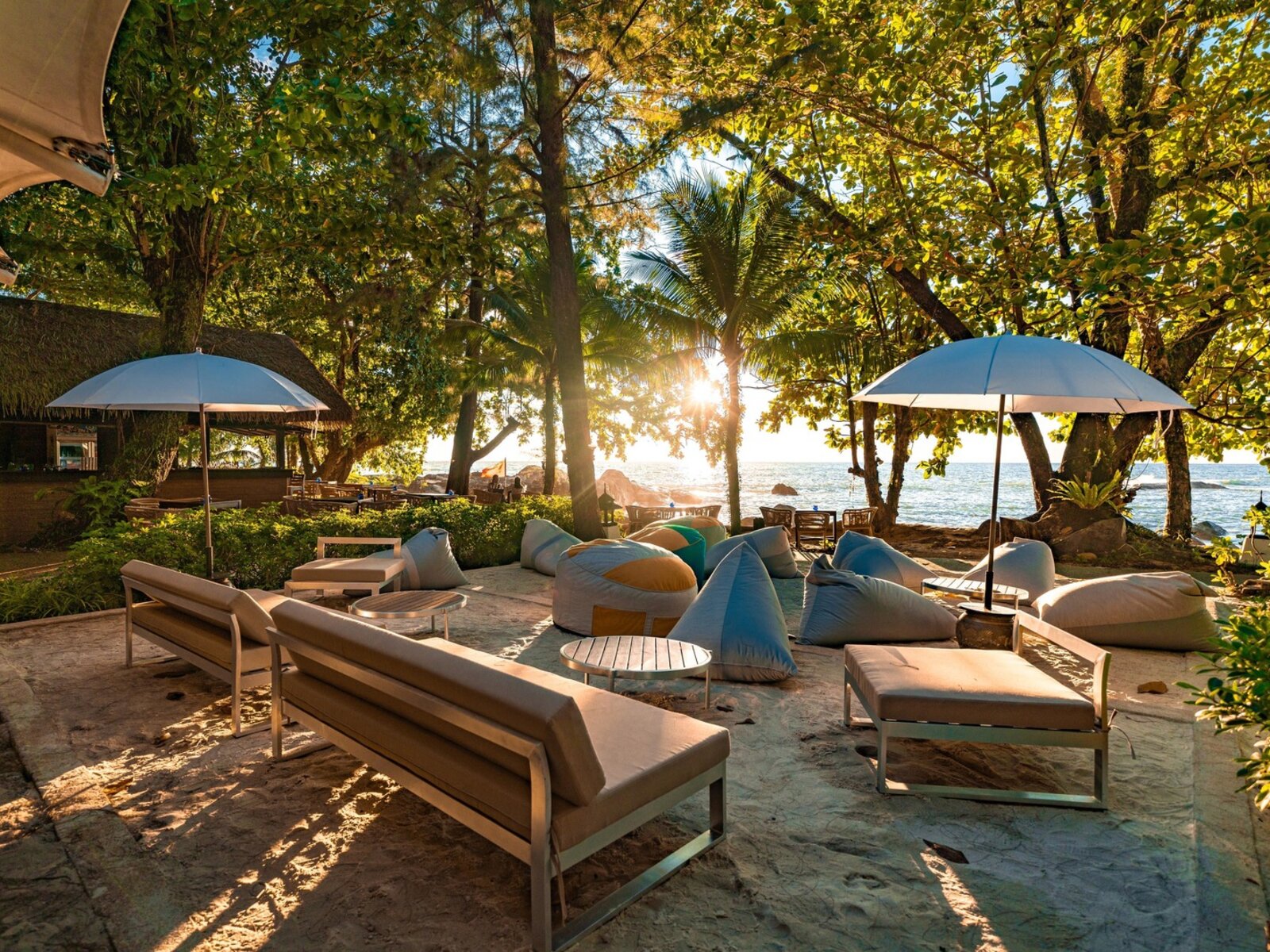 Beach Bar