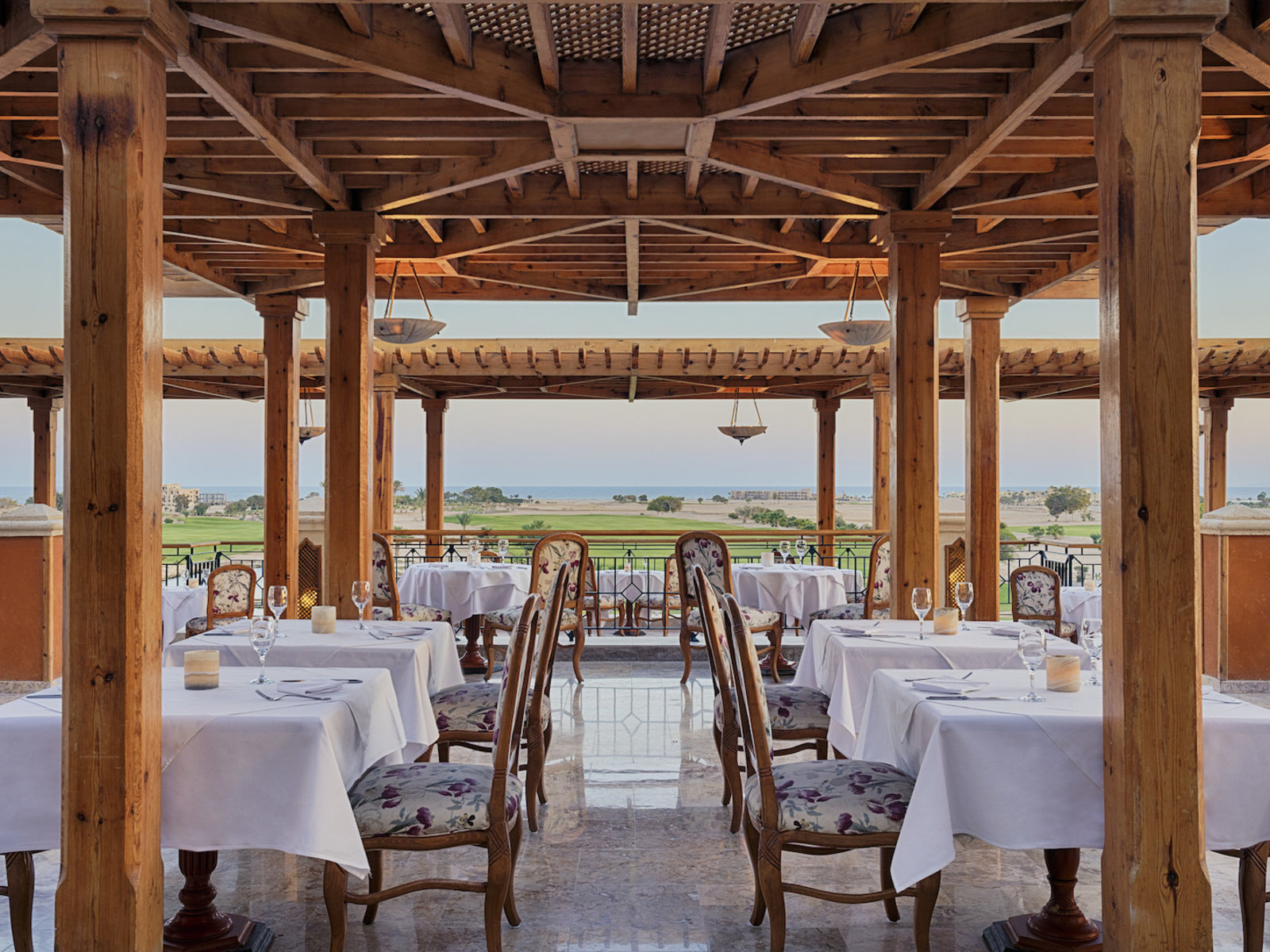 Dunes Restaurant