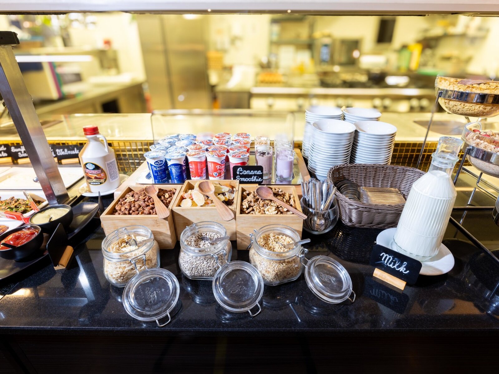 Breakfast area