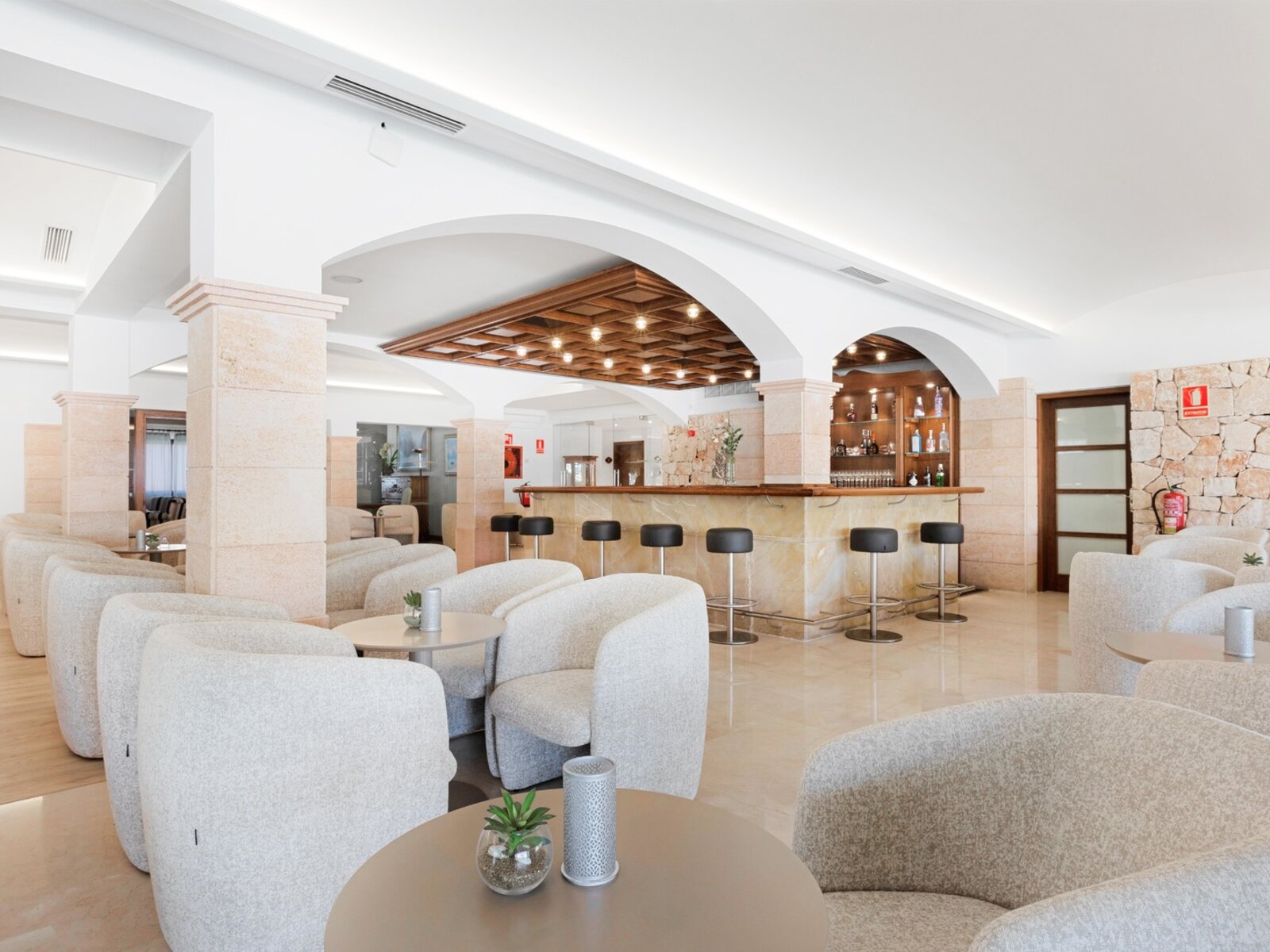 Lobbybar
