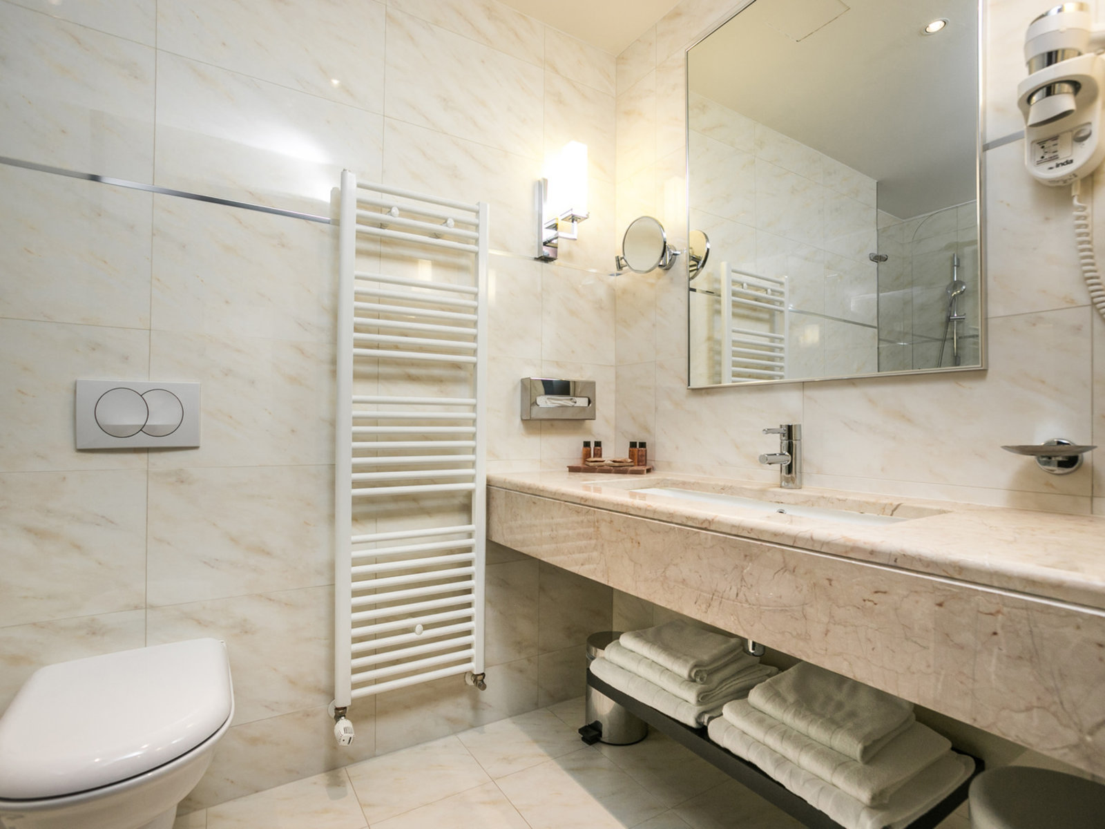 Wohnbeispiel Double Balcony Senioren