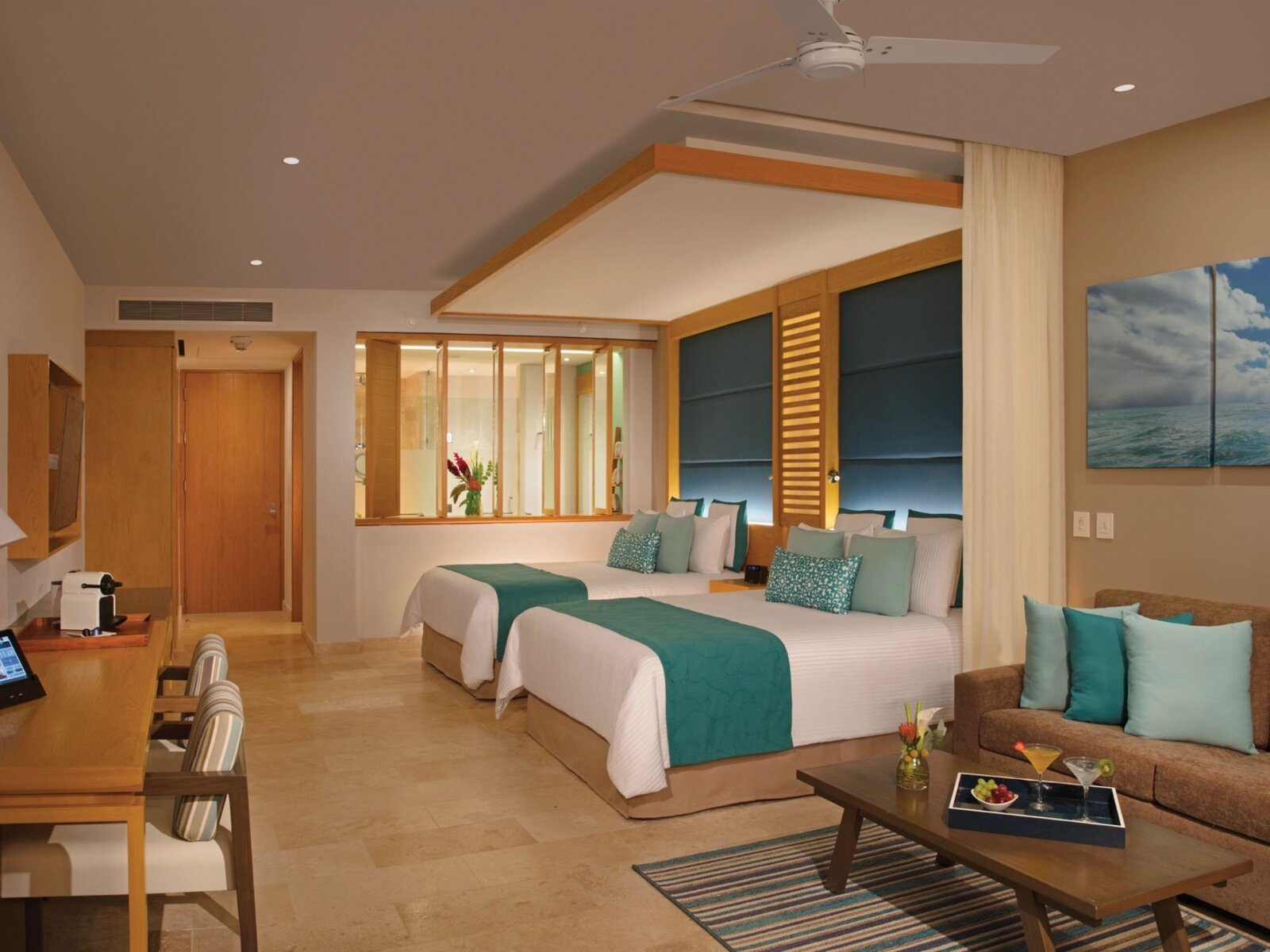 Wohnbeispiel Preferred Club Jr Suite Ocean Front with Pr. Pool - Ad only 13+