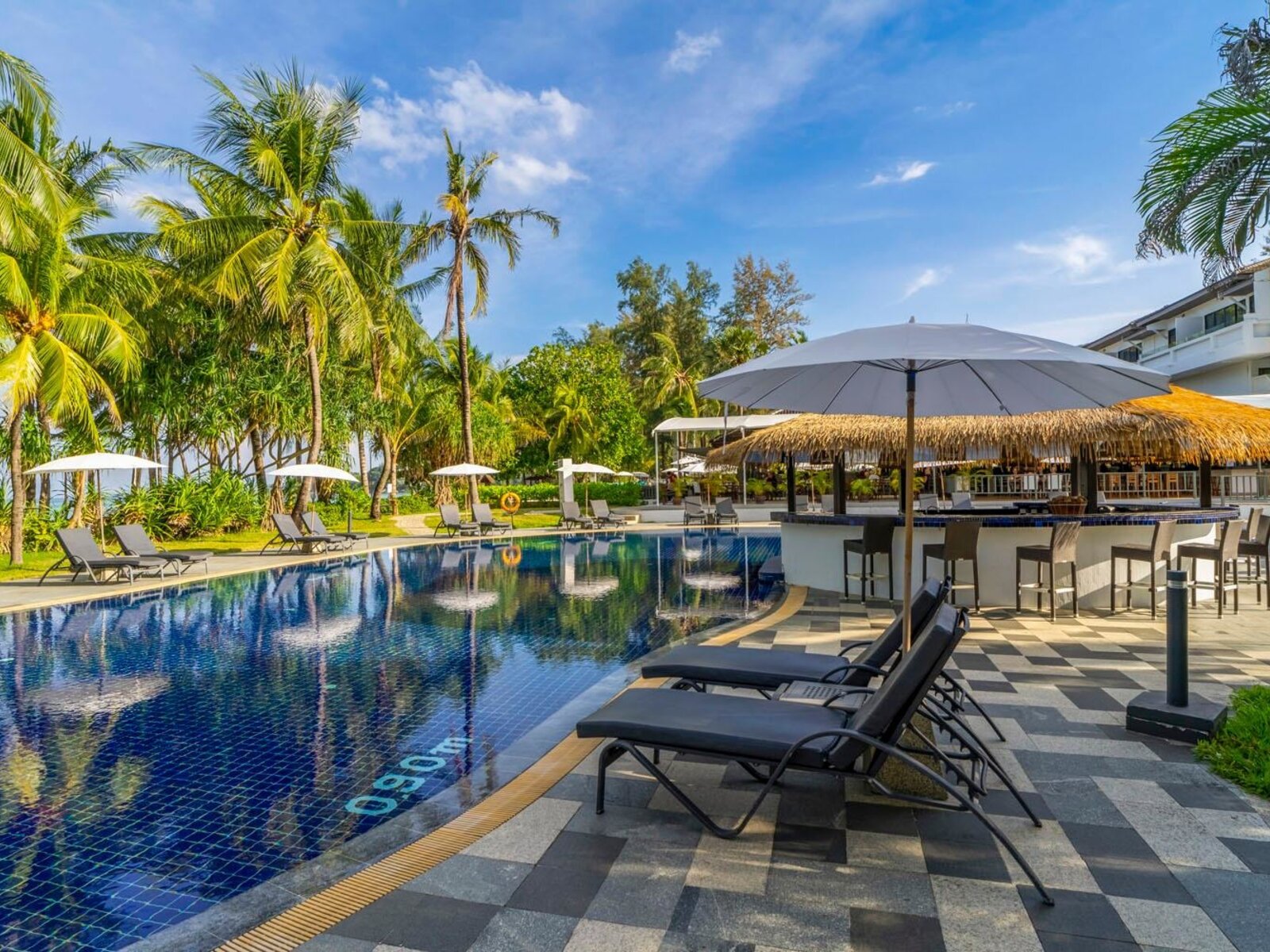 Swimming pool 2