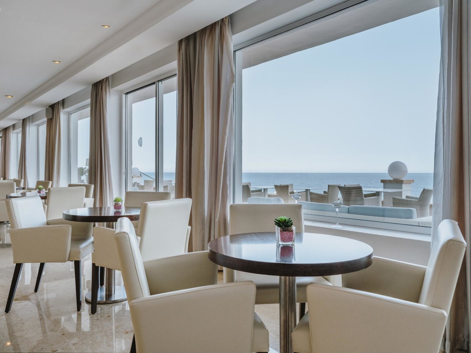 Loungebar