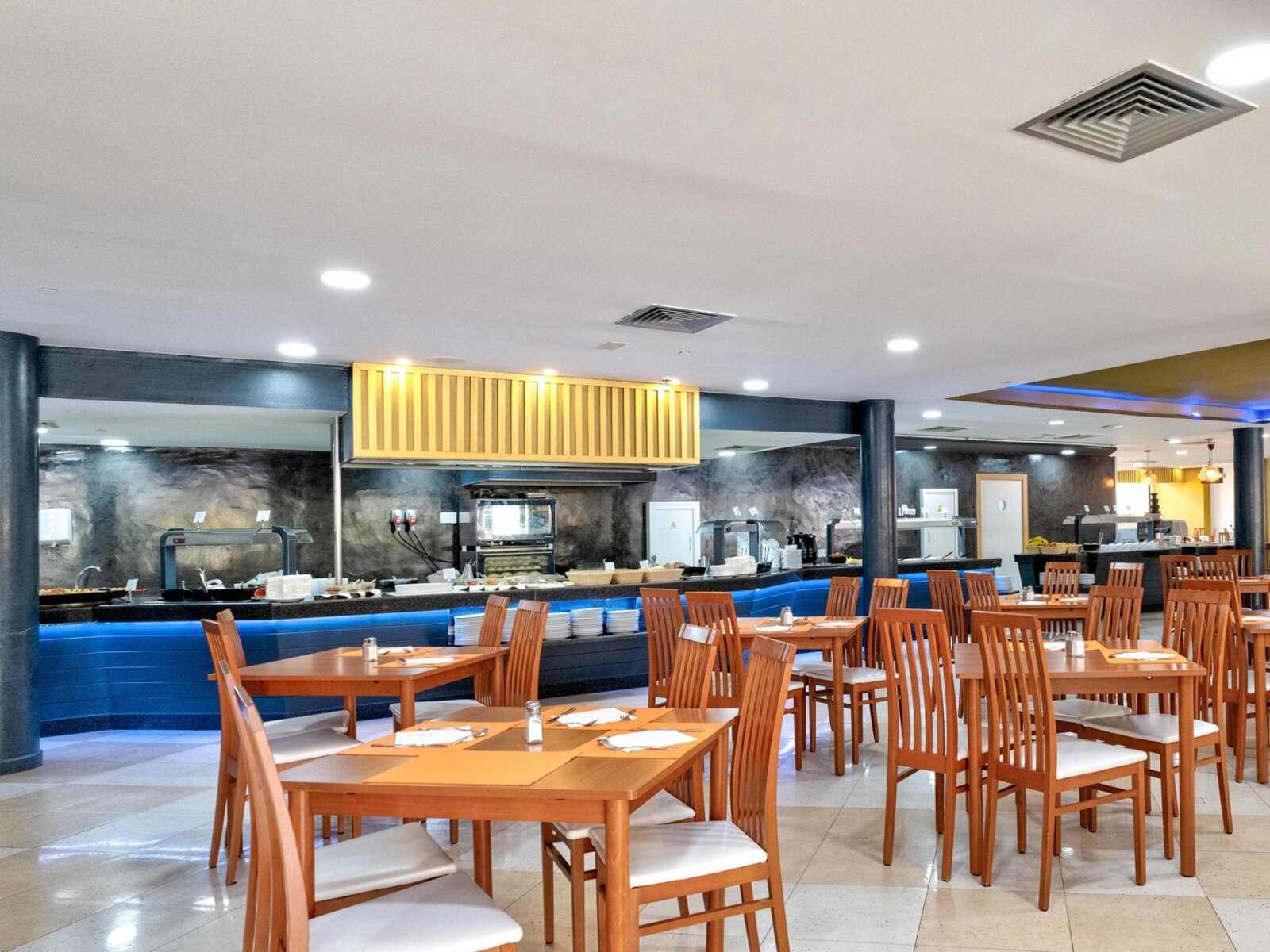 Buffet restaurant