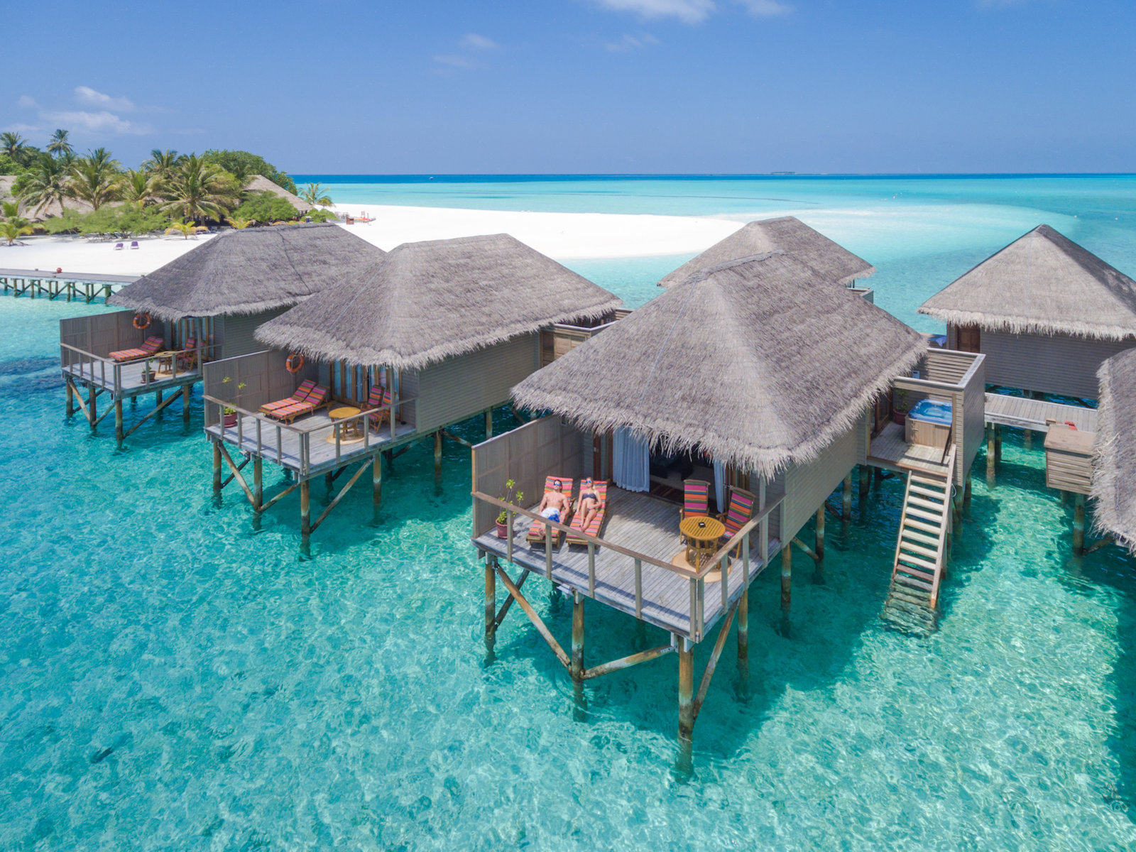 Wohnbeispiel Jacuzzi Water Villa