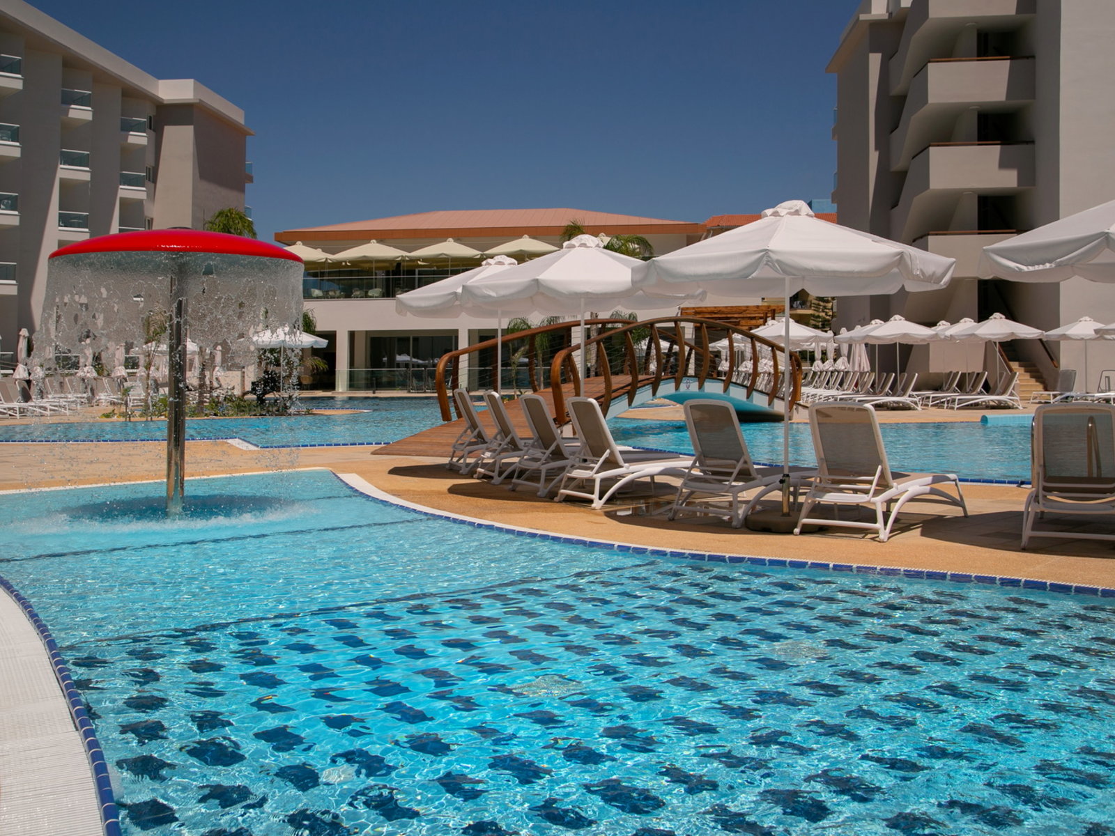 MAIN POOL