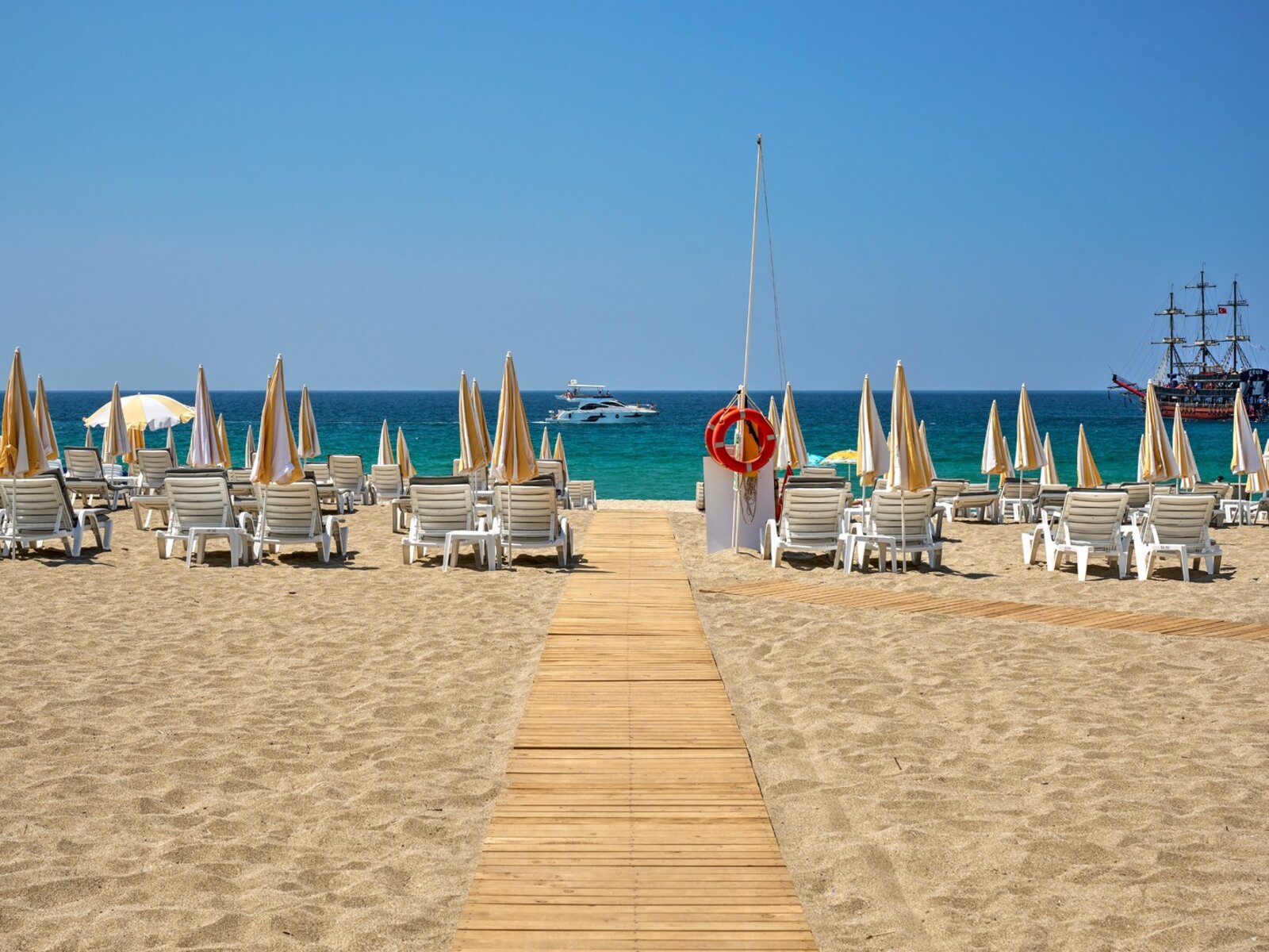 Strand