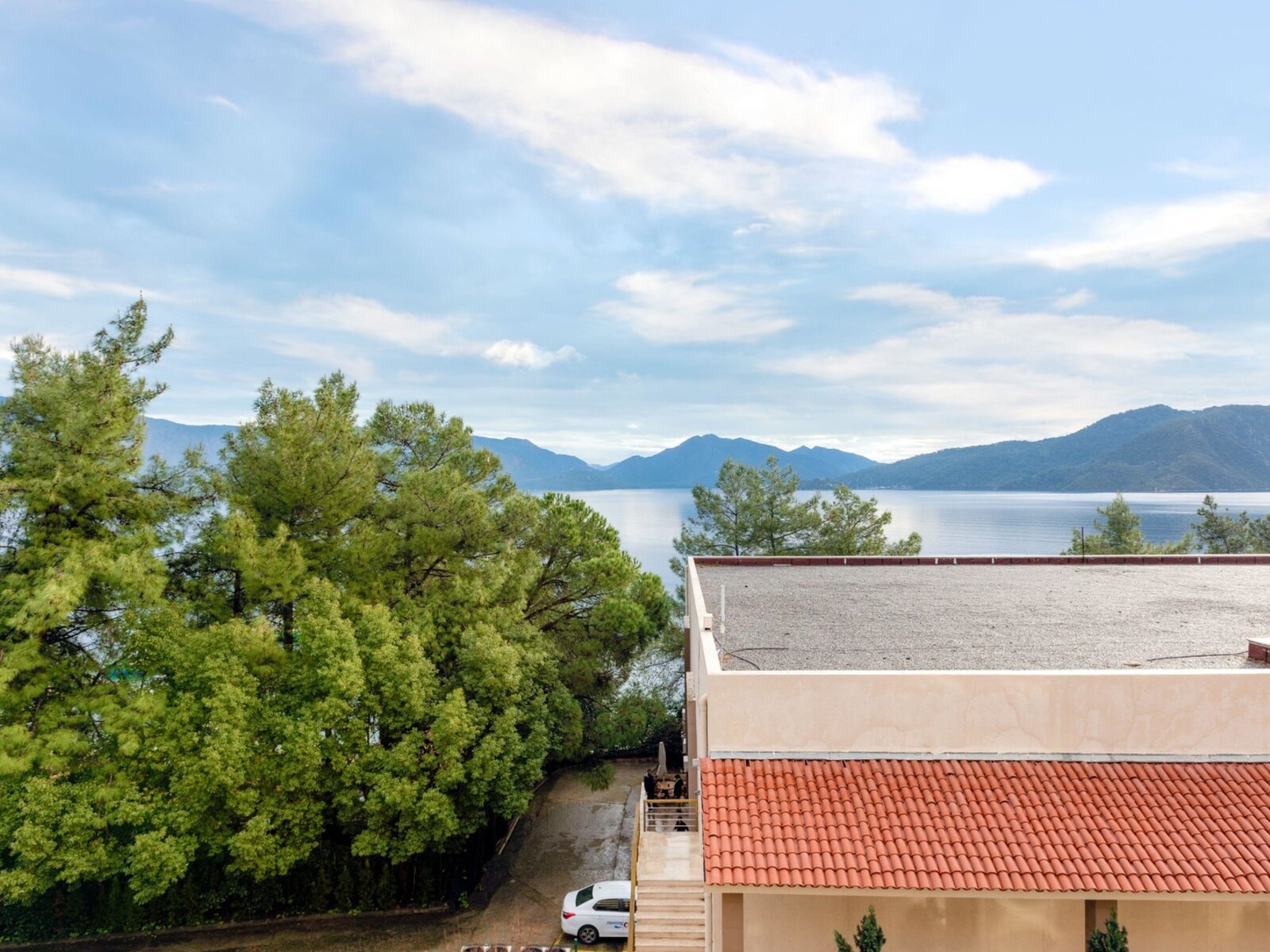 Standard Room Sea View Main Building