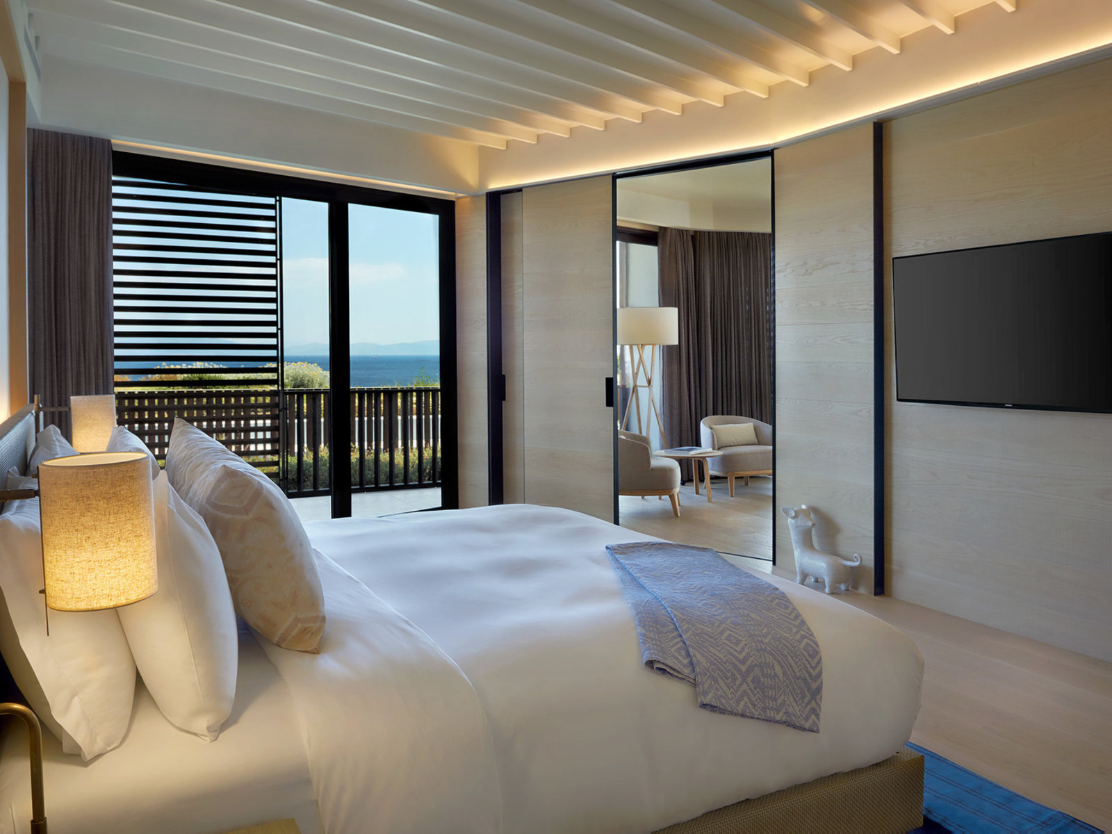 Wohnbeispiel Seaview Master Suite with pool