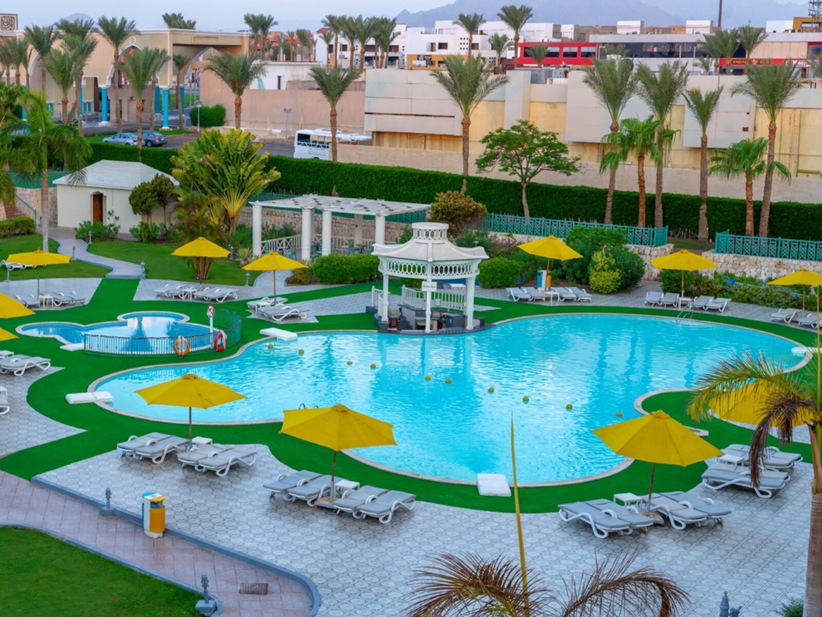 Waterfalls Pool