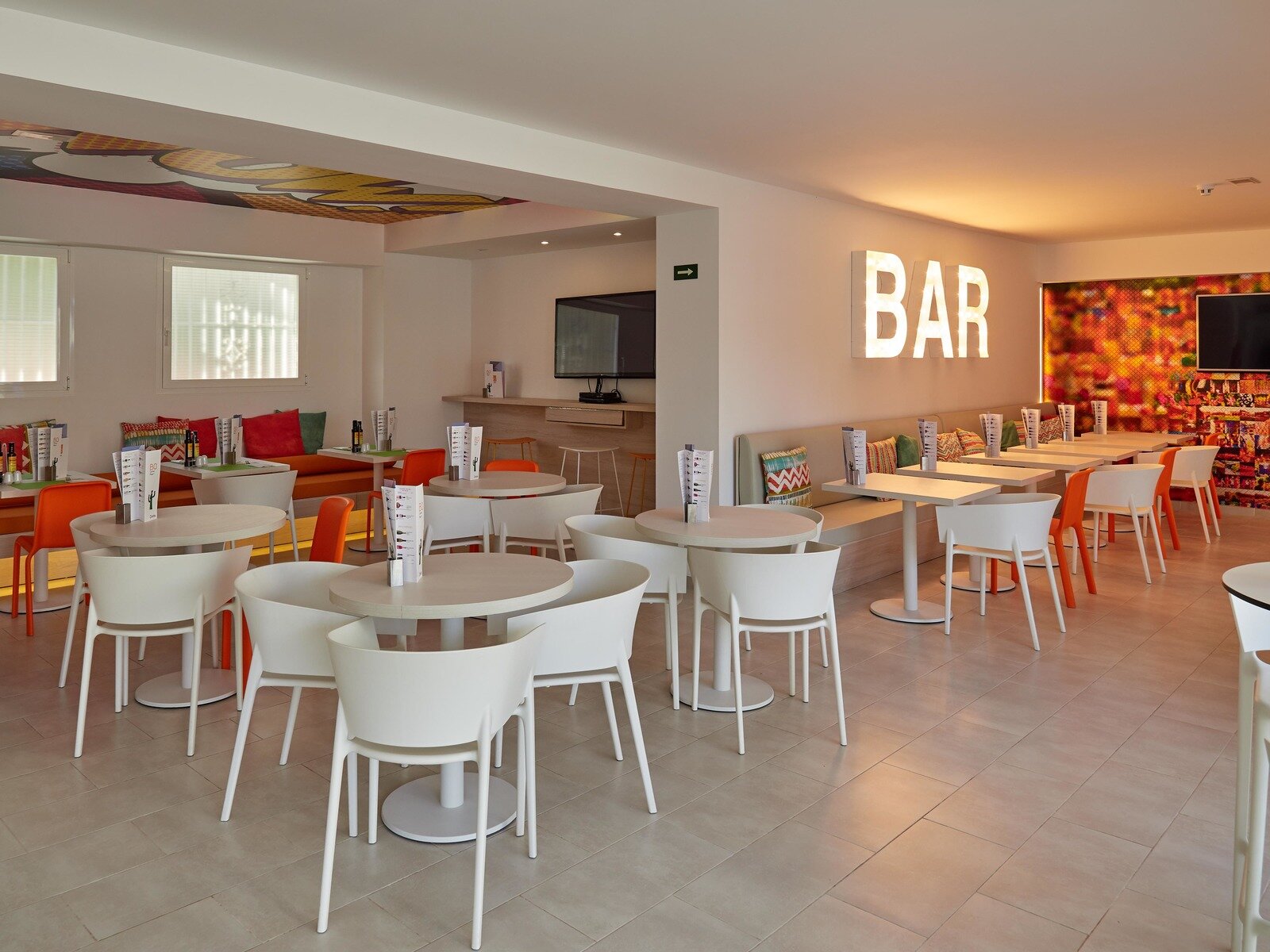 Snack Bar