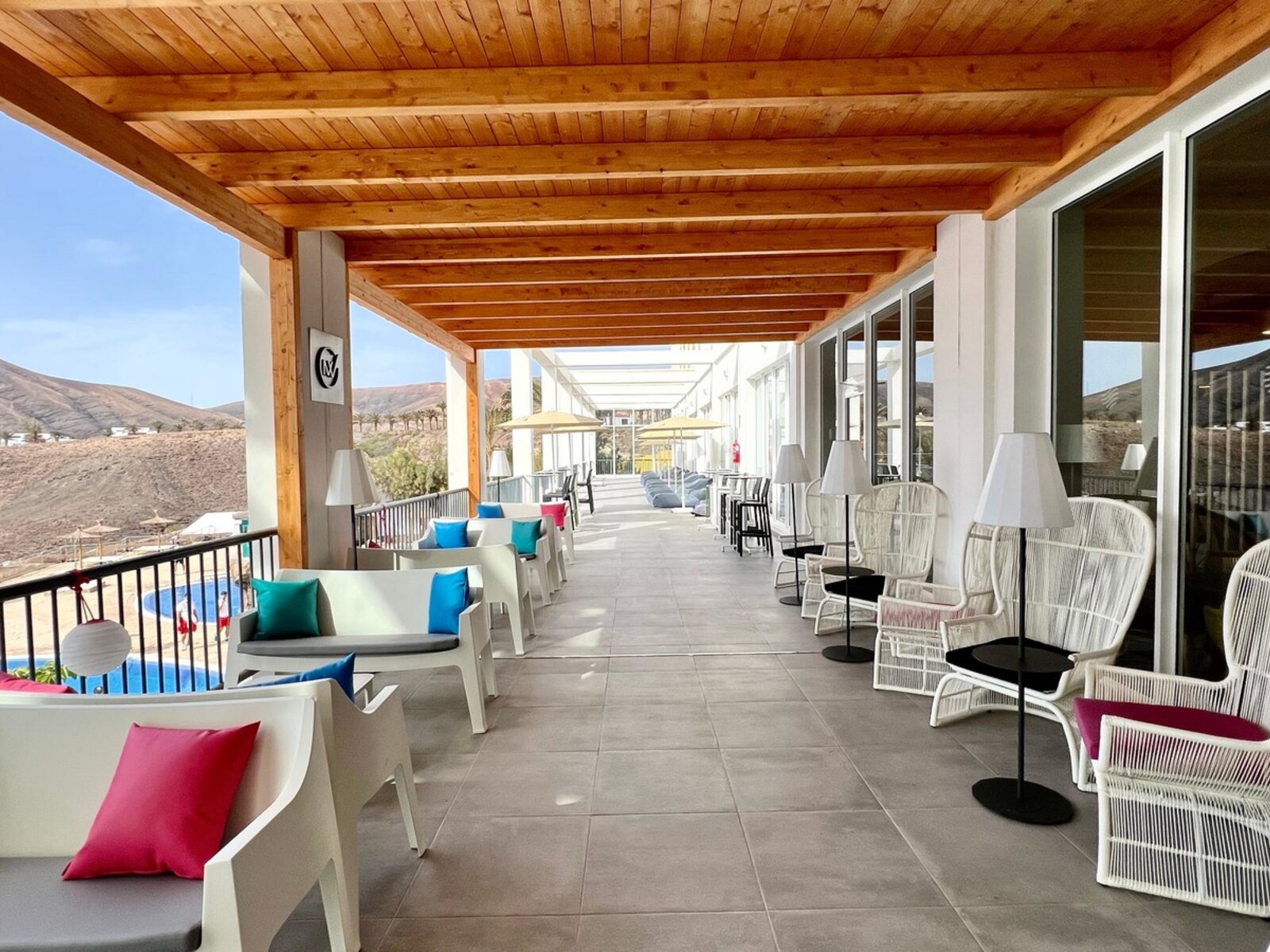 My Favorite Club Lounge