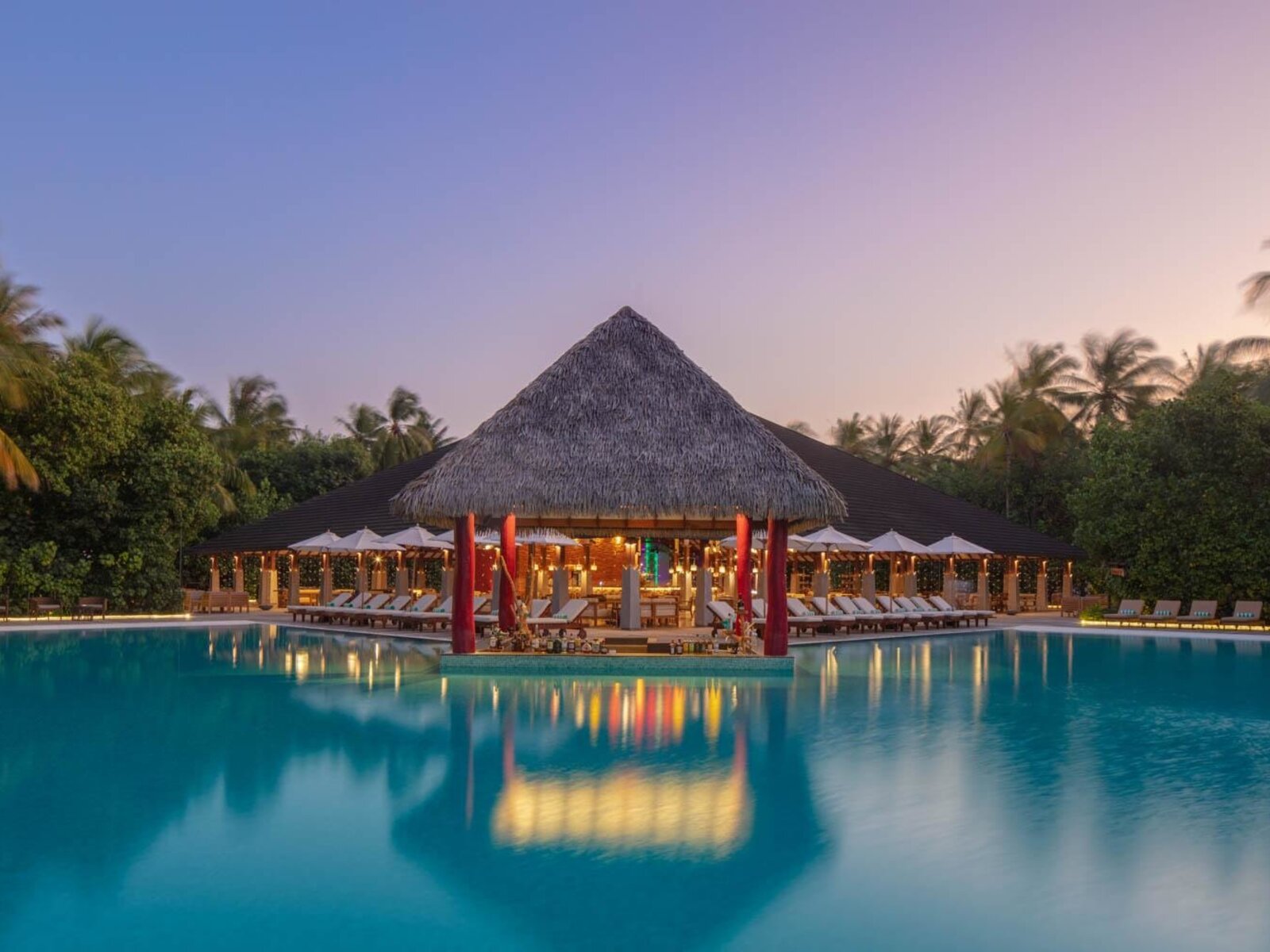 Pool Bar