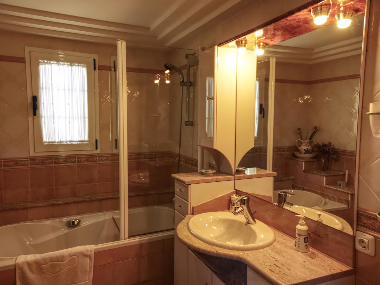 Wohnbeispiel Doppelzimmer Joros