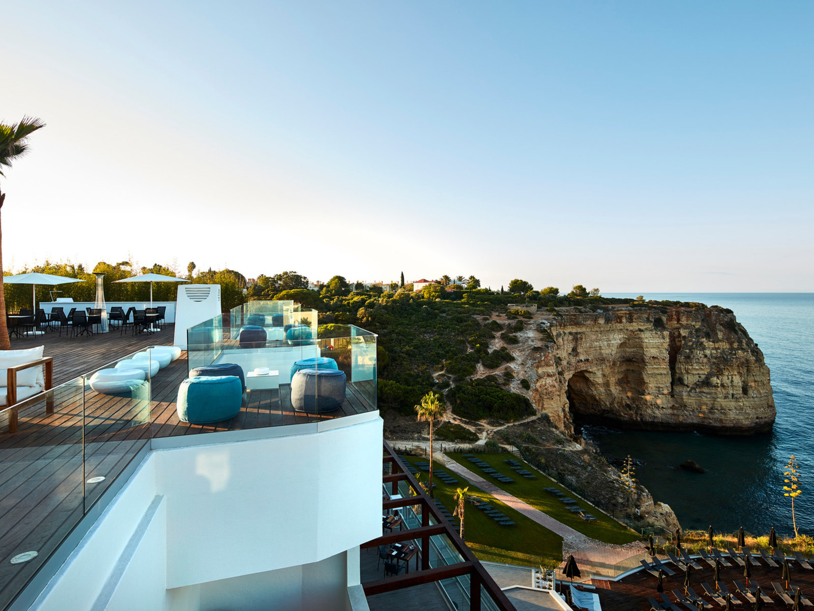 SKY BAR CARVOEIRO