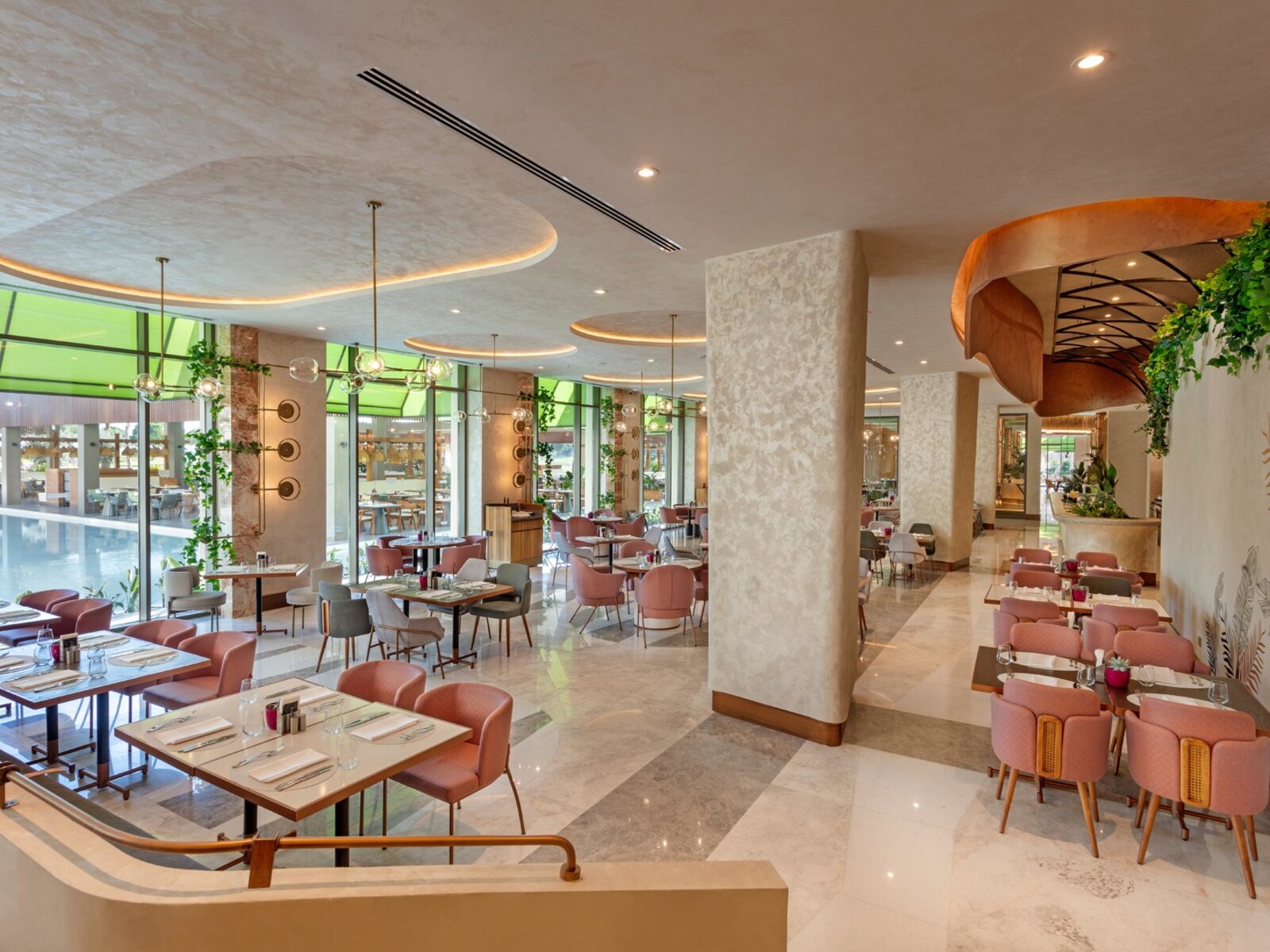 MARE MAIN RESTAURANT