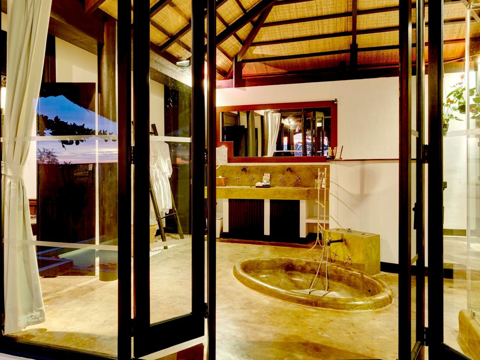 Wohnbeispiel Jacuzzi Villa