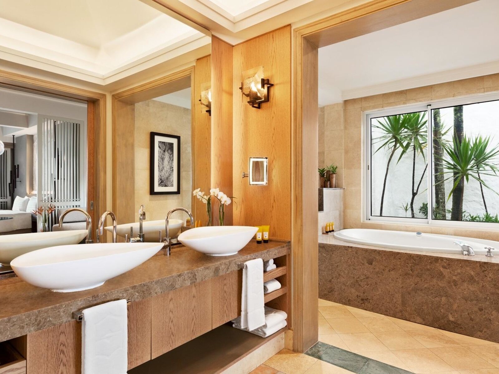 Wohnbeispiel Shangri-La Two Bedroom Beach Suite