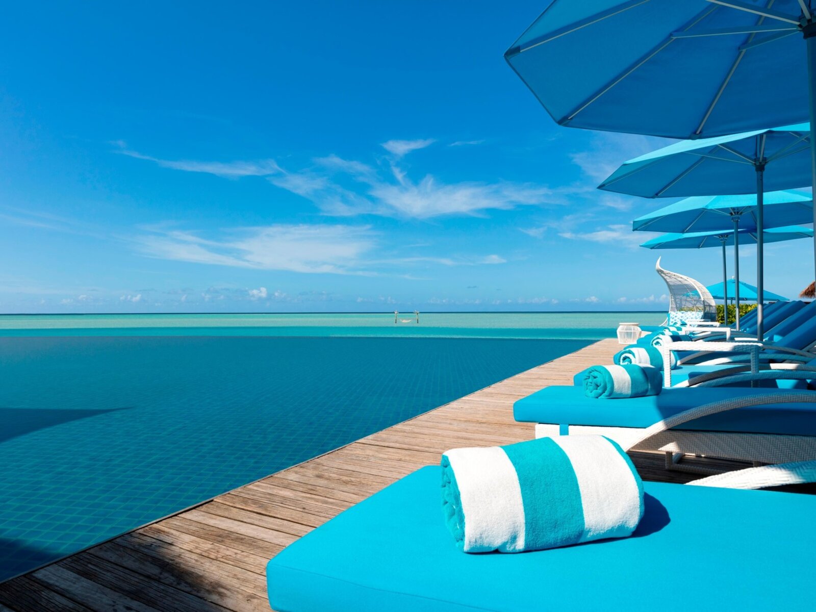 Infinitypool