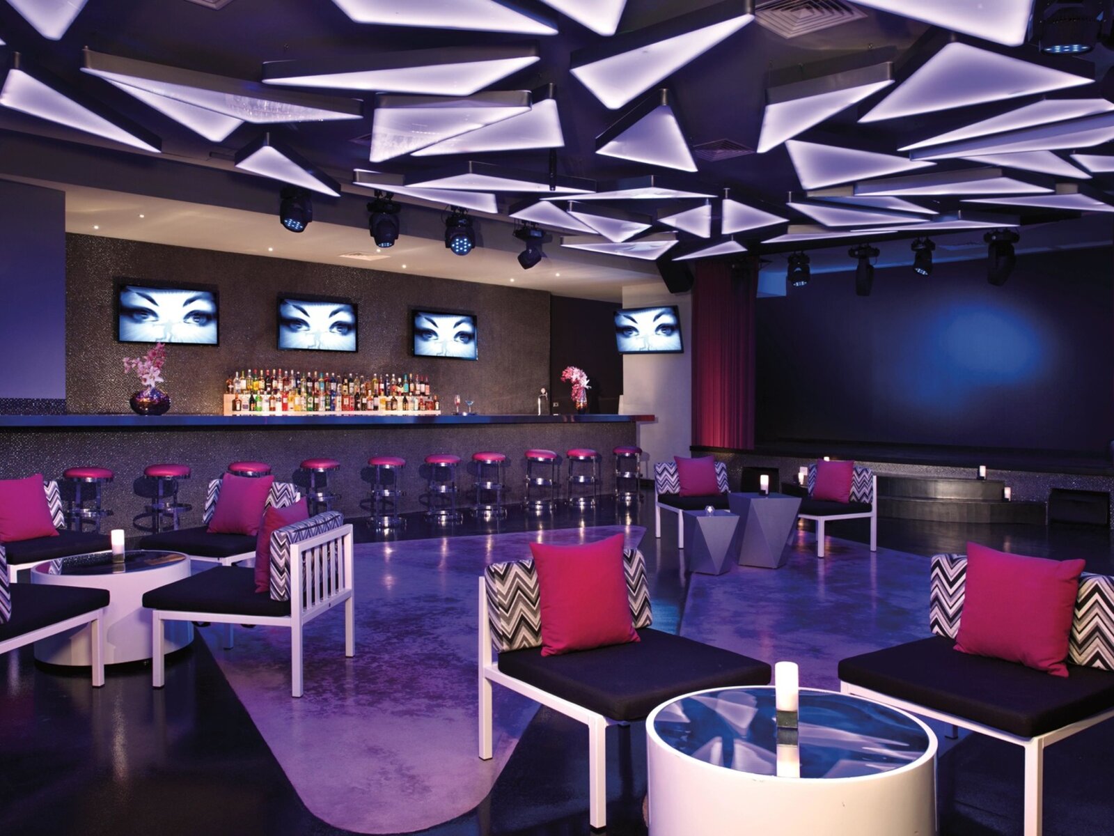 Desires Music Lounge