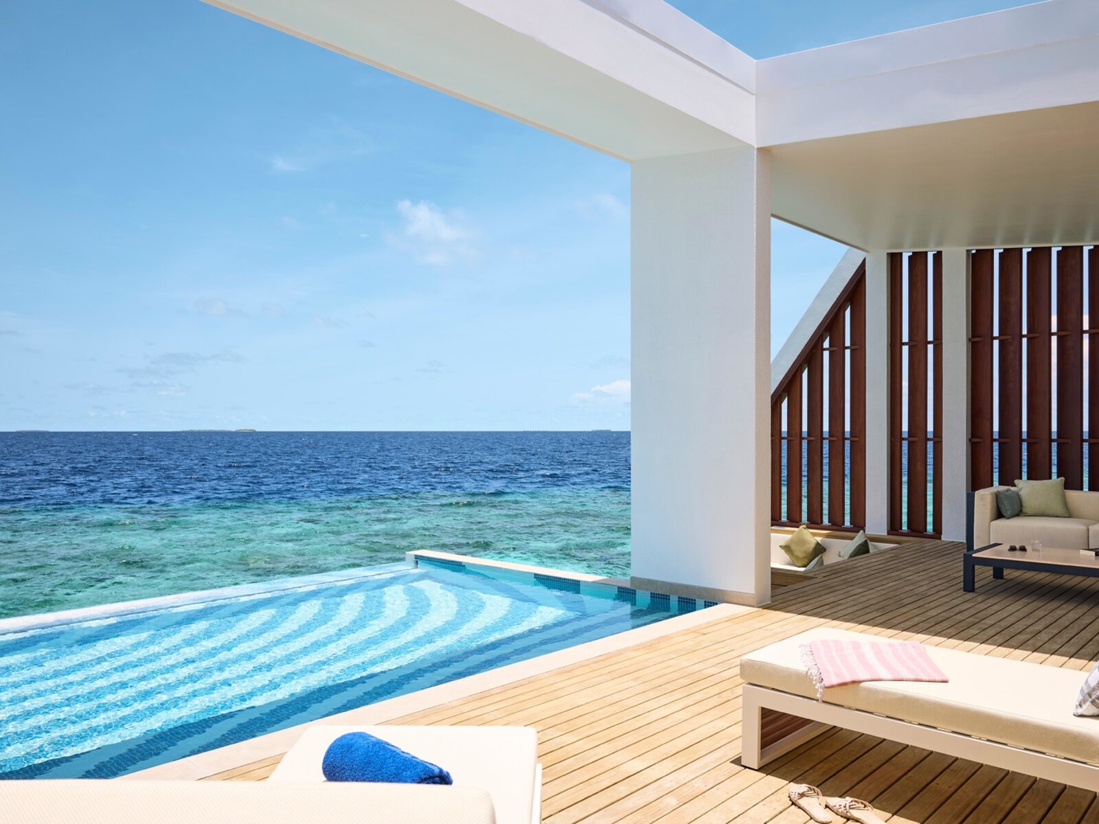 Wohnbeispiel Funamadua One Bedroom Water Villa Pool