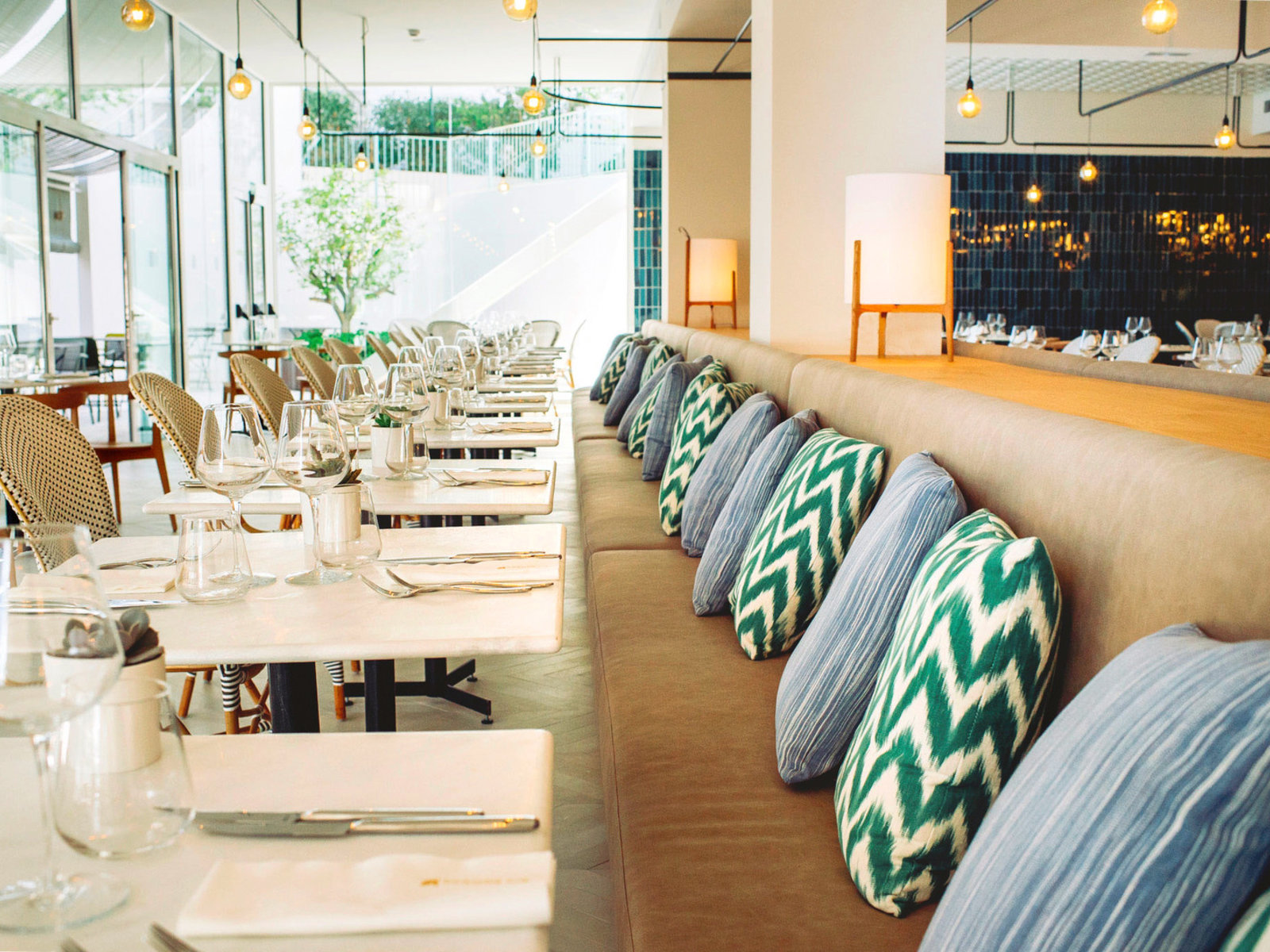 Blau Restaurant