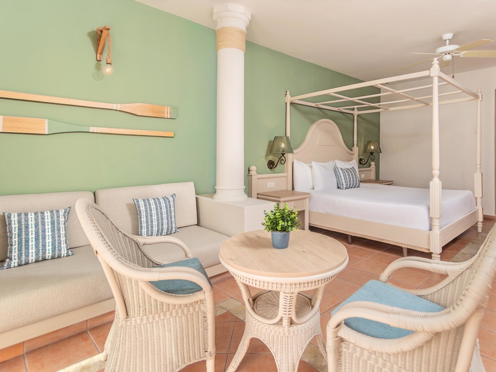Wohnbeispiel 2 Double Beds Deluxe Junior Suite - JLUXD