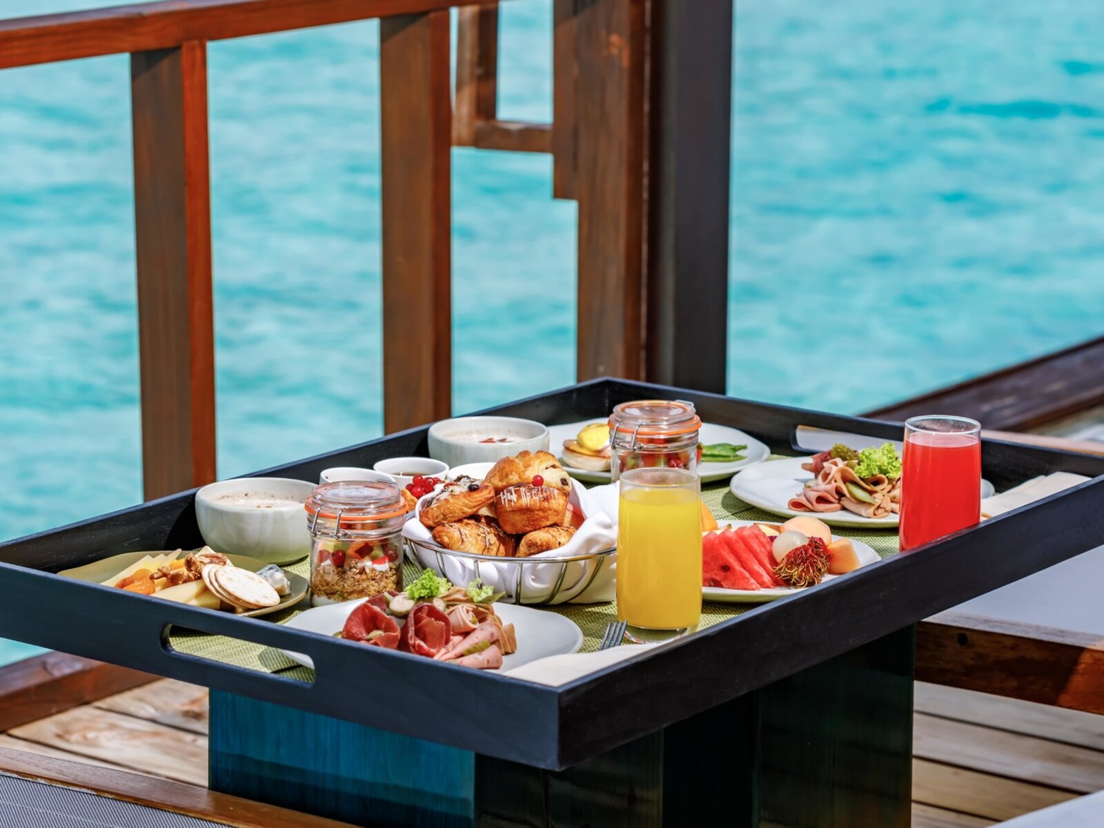 In-Villa Dining