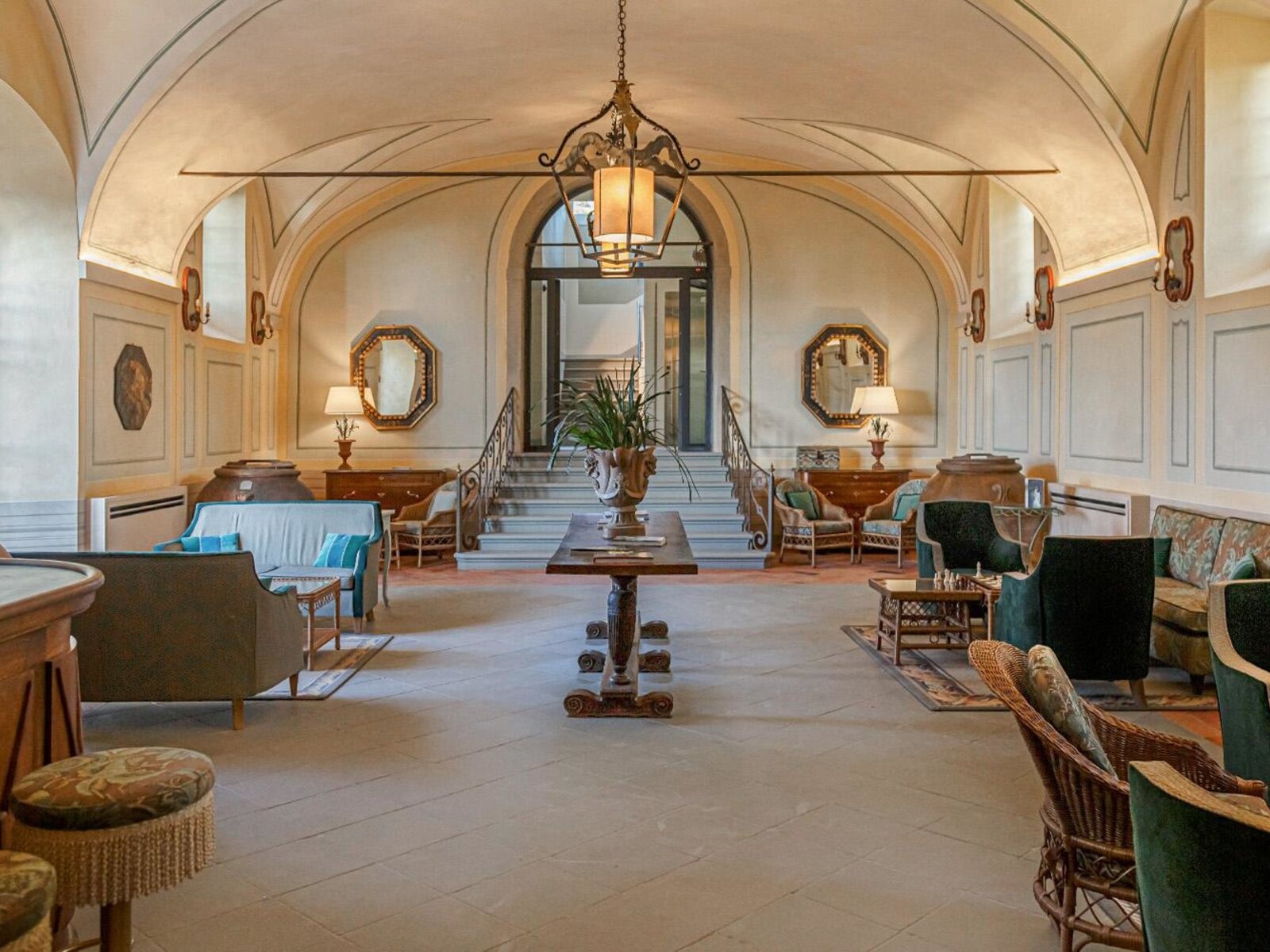 Lobbybar