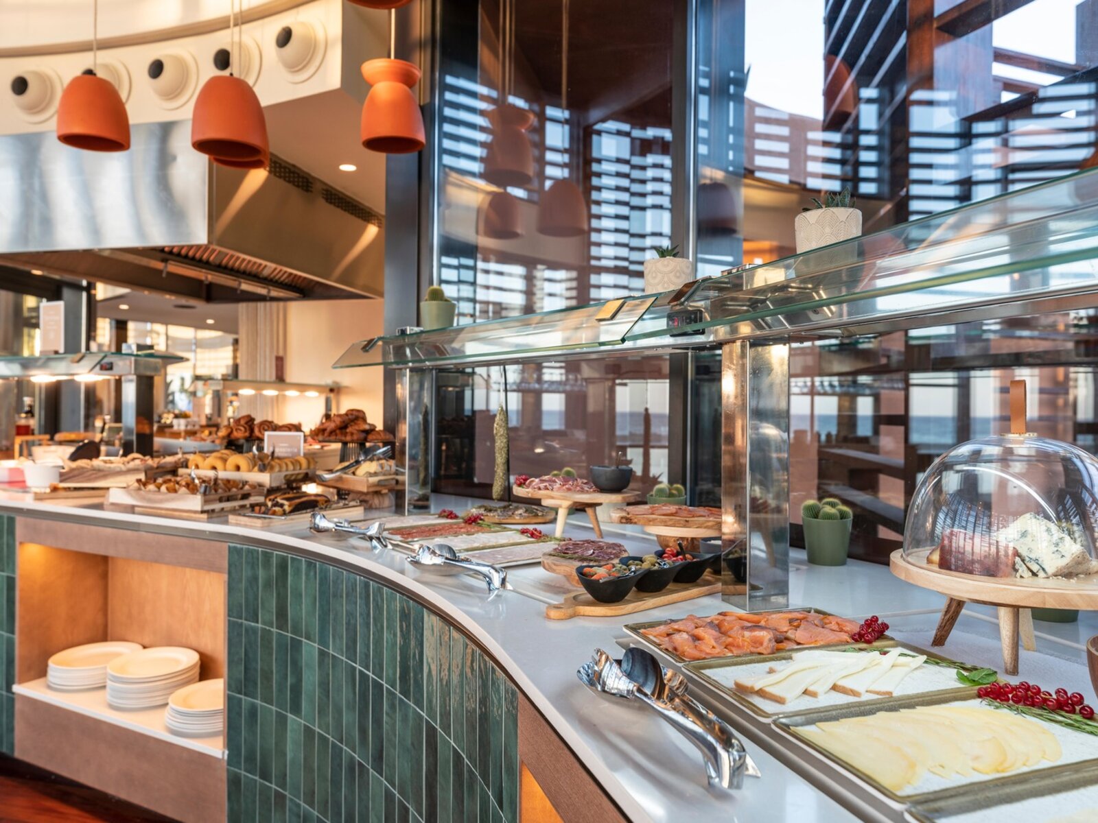 Royal Level Restaurant