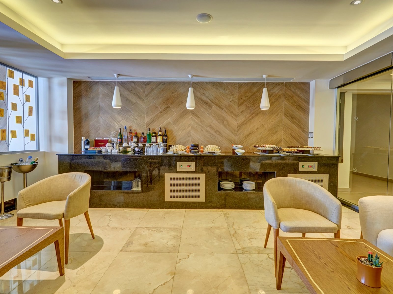 Hideaway Lounge