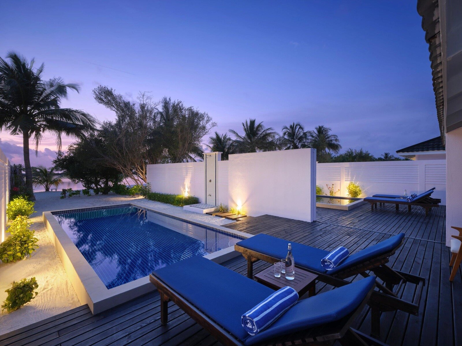 Wohnbeispiel Sunset Deluxe Beach Pool Villa
