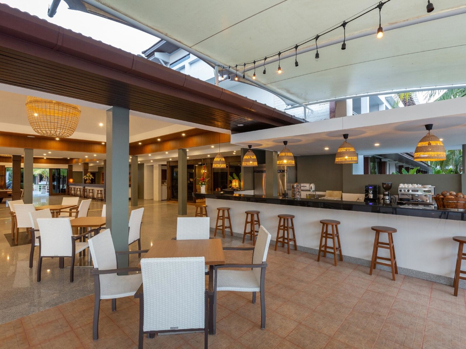 Restaurant by the sea