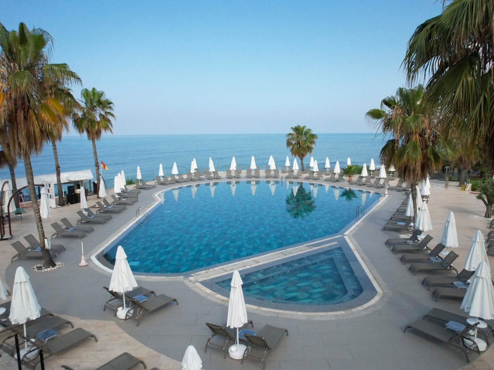 MAIN POOL