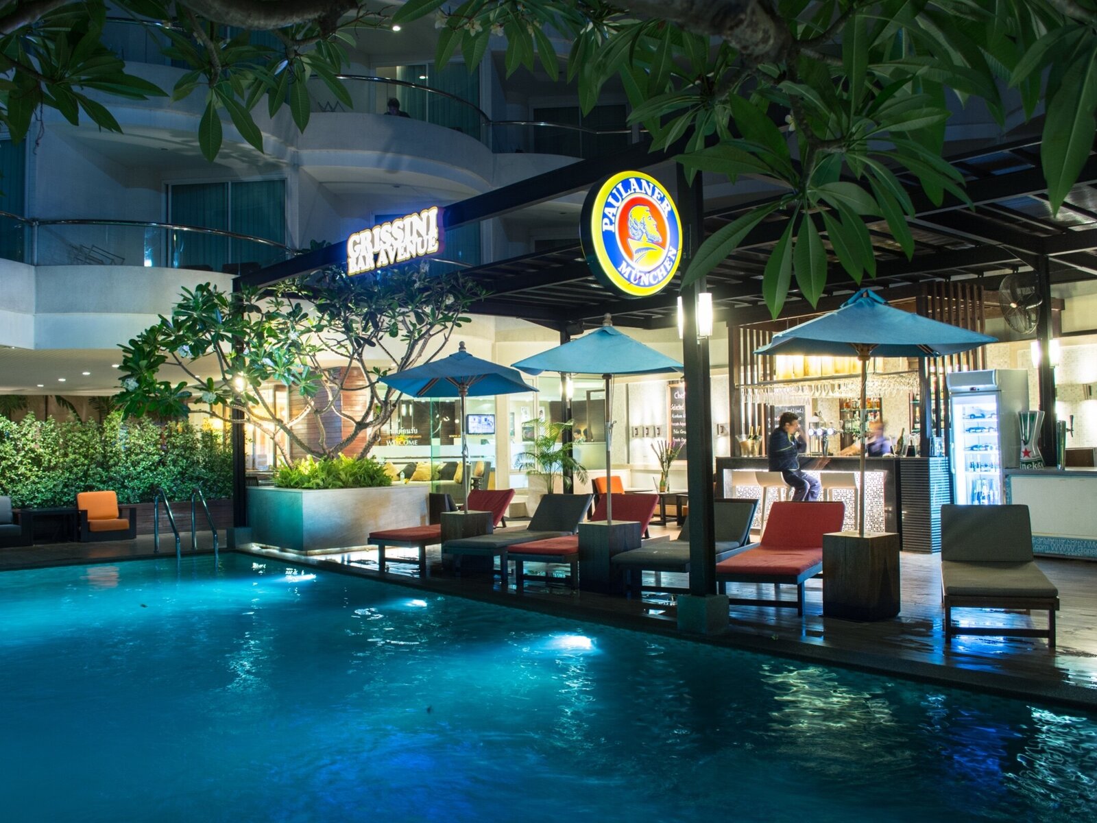 Pool