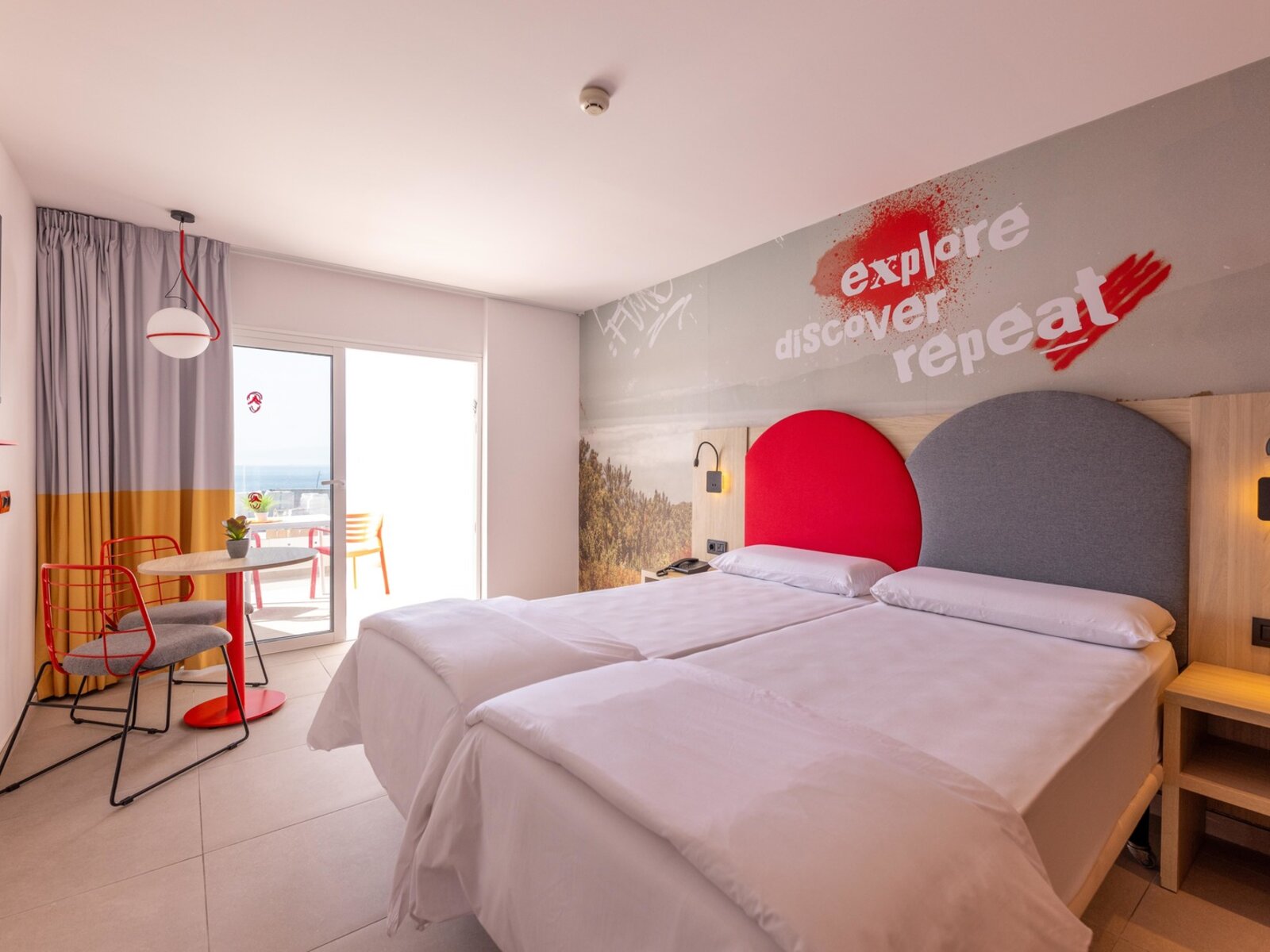 Wohnbeispiel Double Room Lateral Sea View