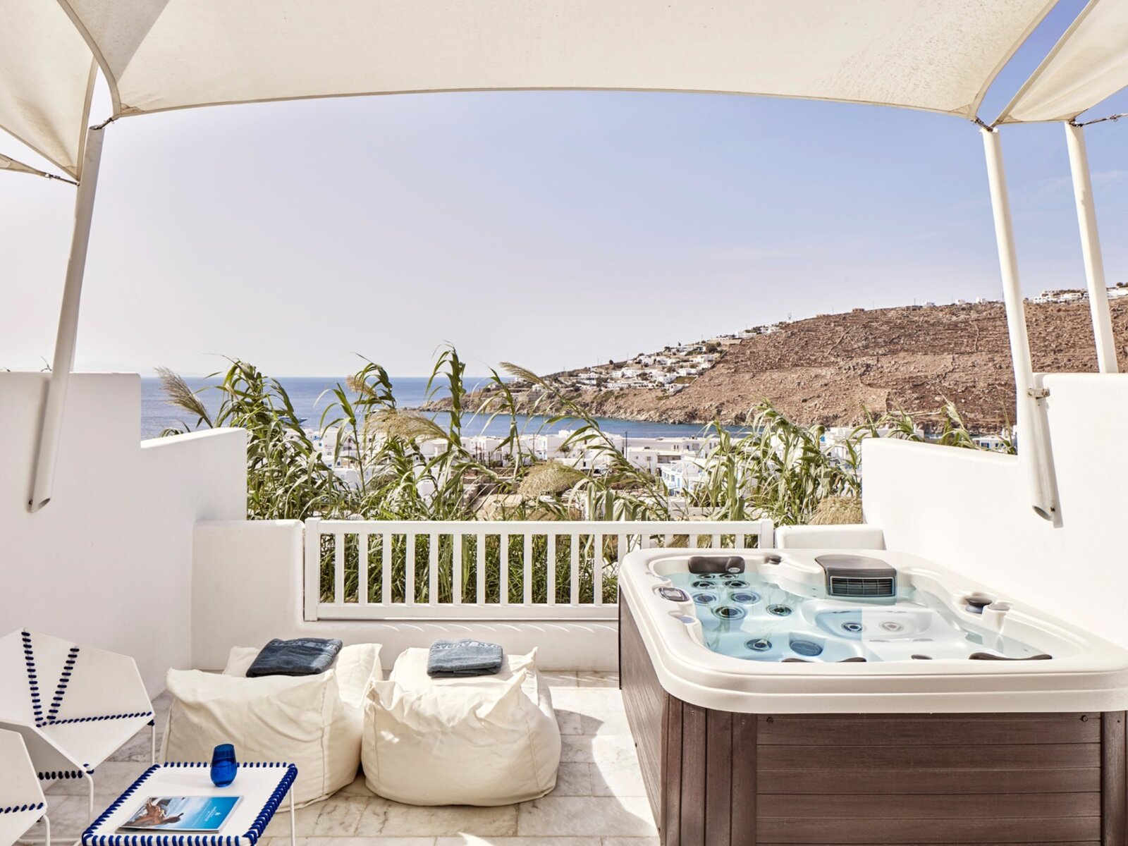 Thalassa Suite Private Jacuzzi