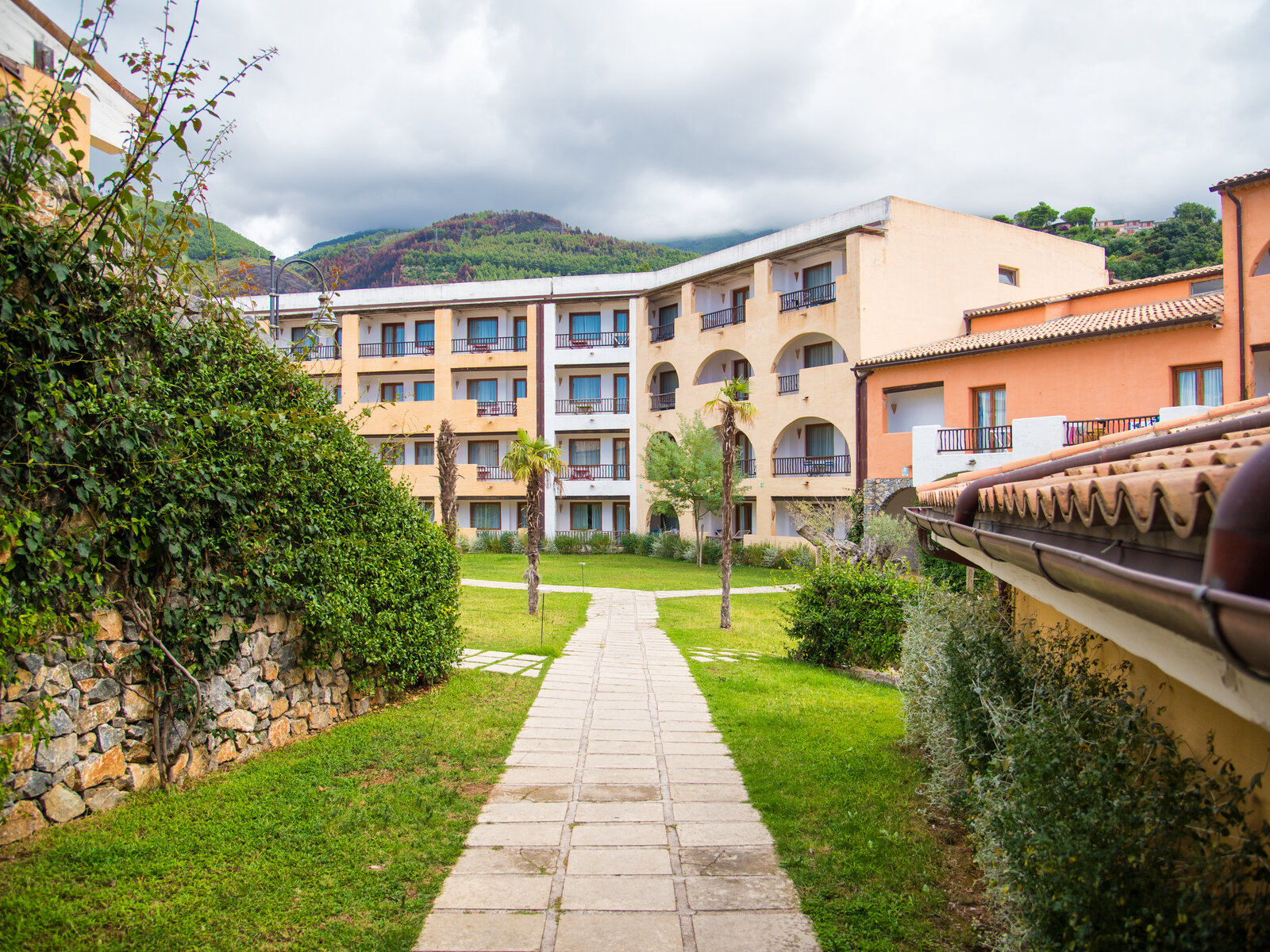 hotel fiuzzi praia a mare