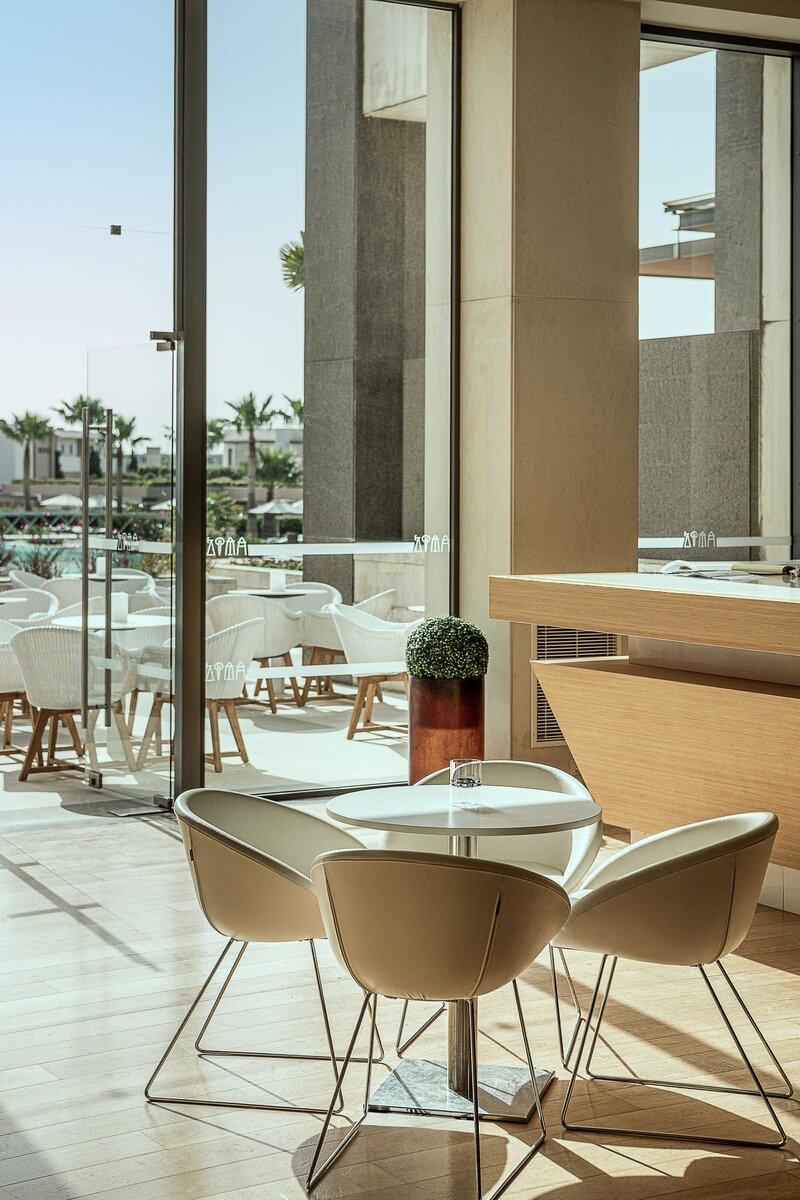 Le Bar