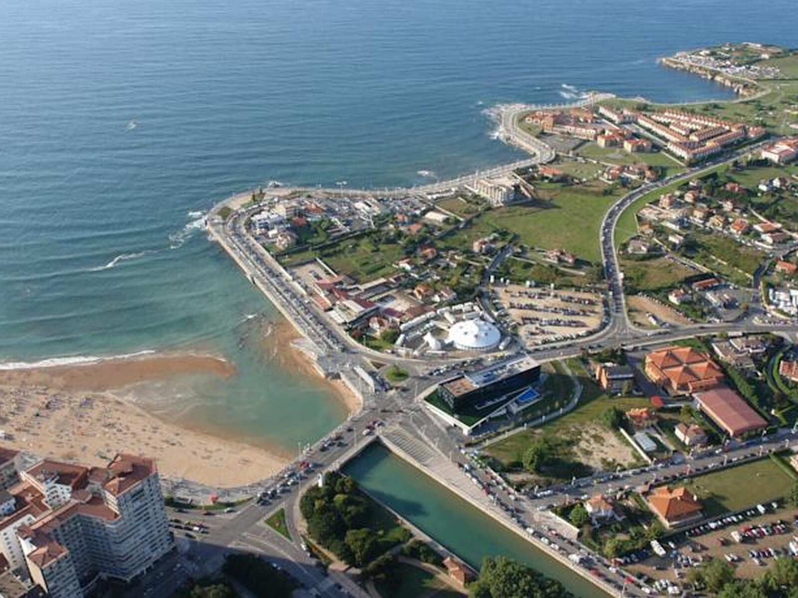 Strand