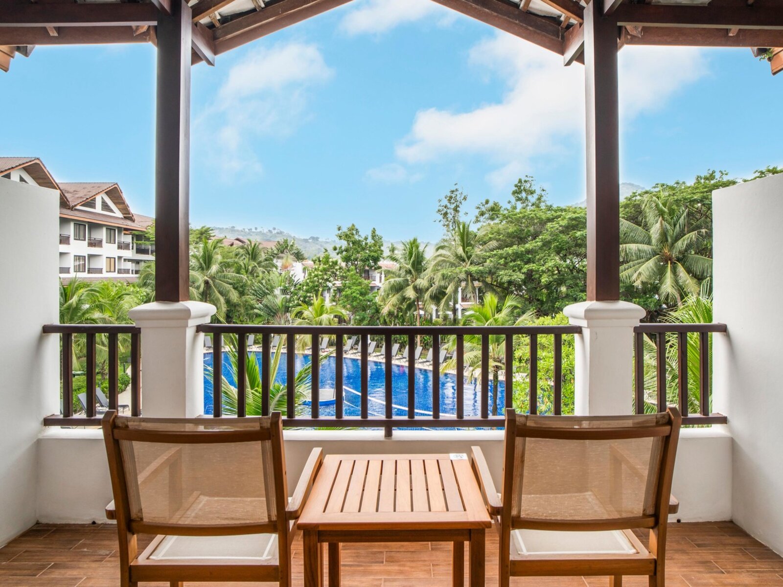Wohnbeispiel Grand Deluxe Pool View