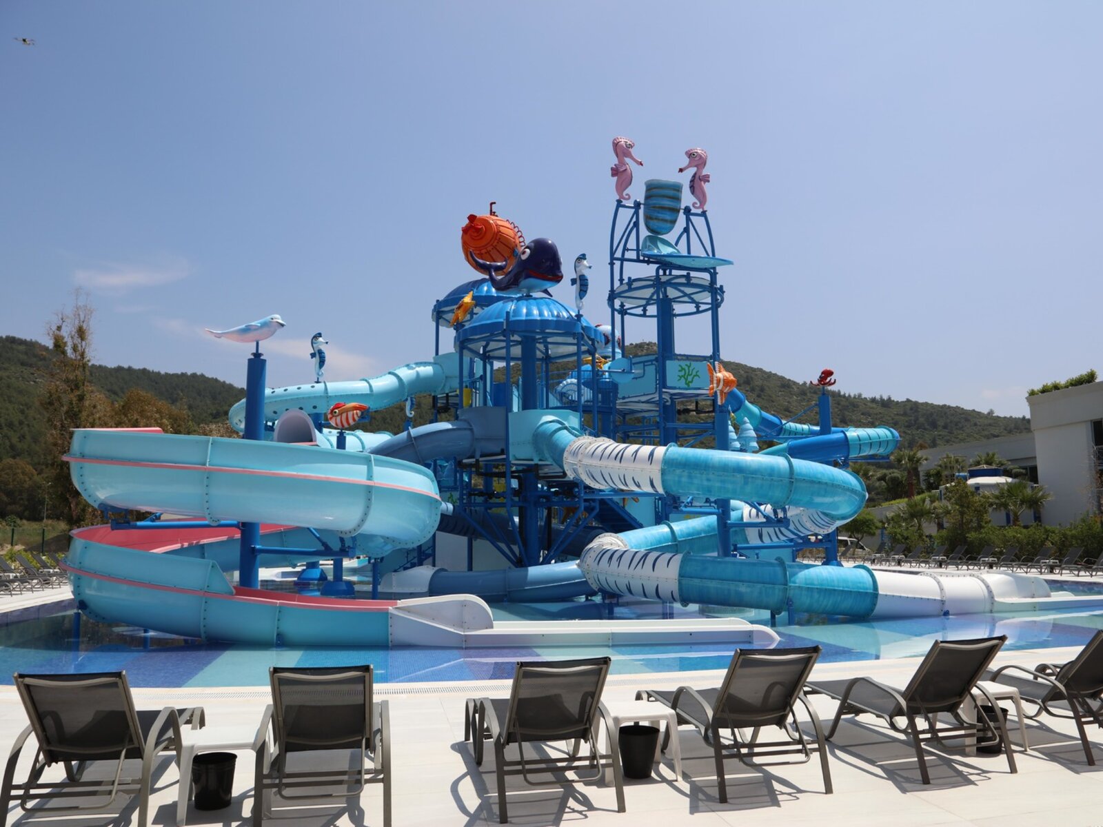 OUT DOOR WATERSLİDES POOL